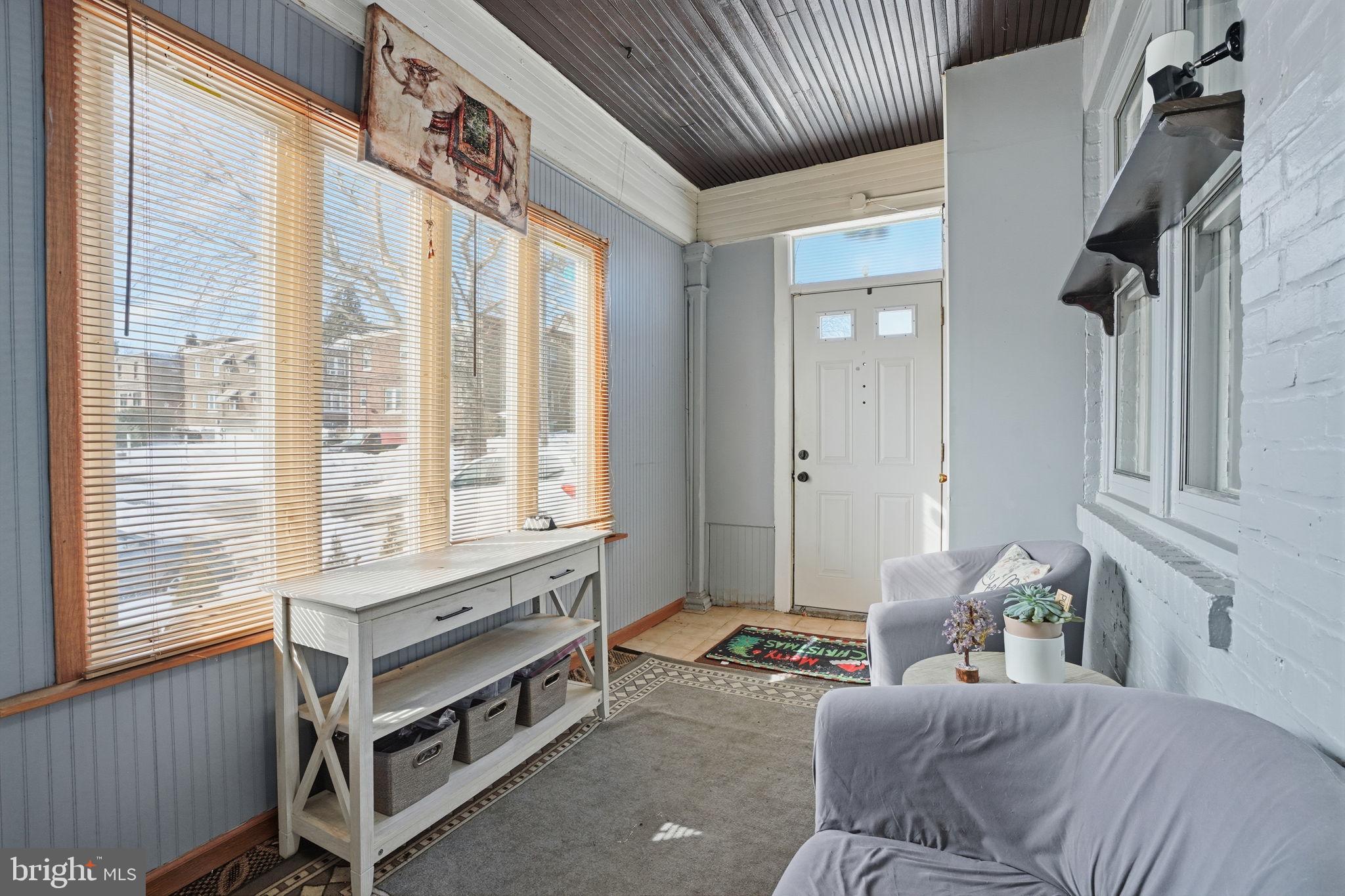 NORTHWOOD - Residential