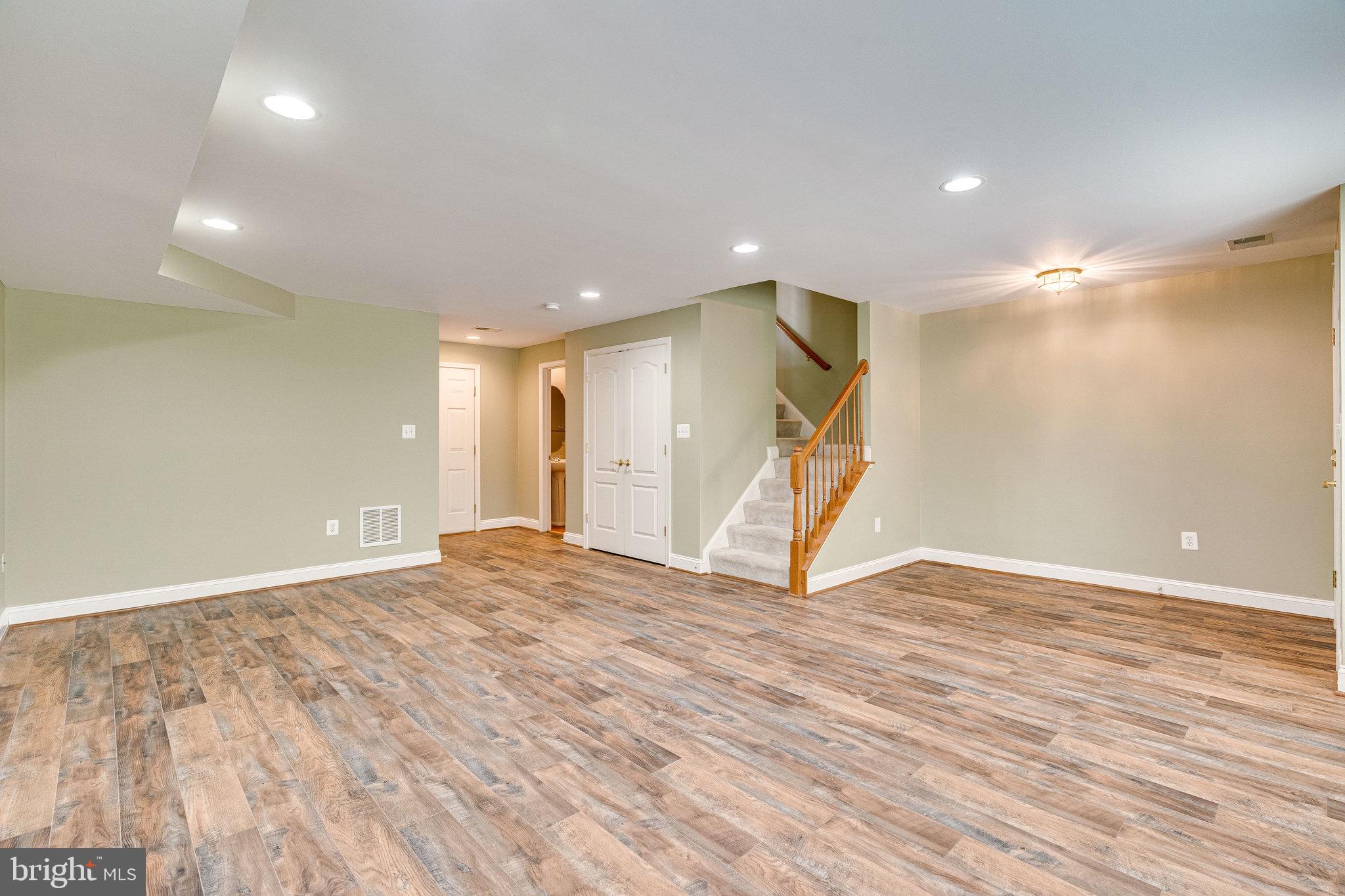 SOUTH VILLAGE - Residential