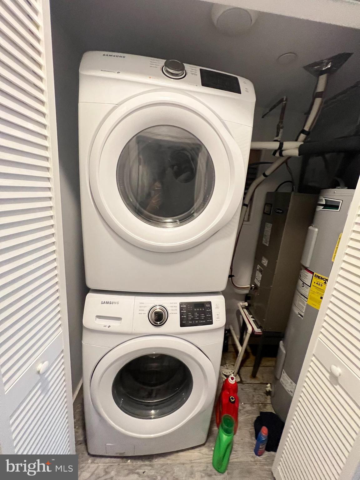 WEST POPLAR - Residential Lease