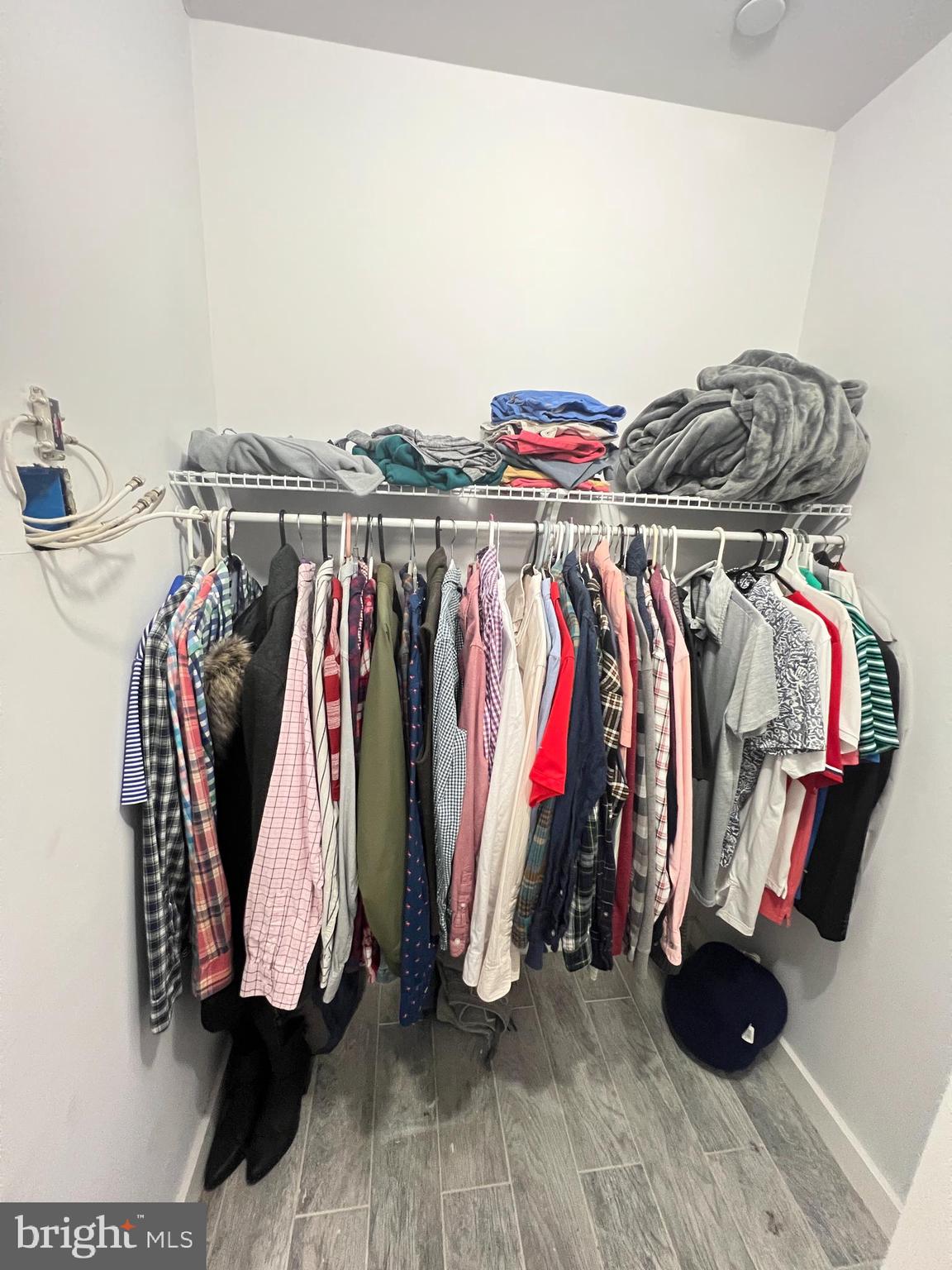 WEST POPLAR - Residential Lease