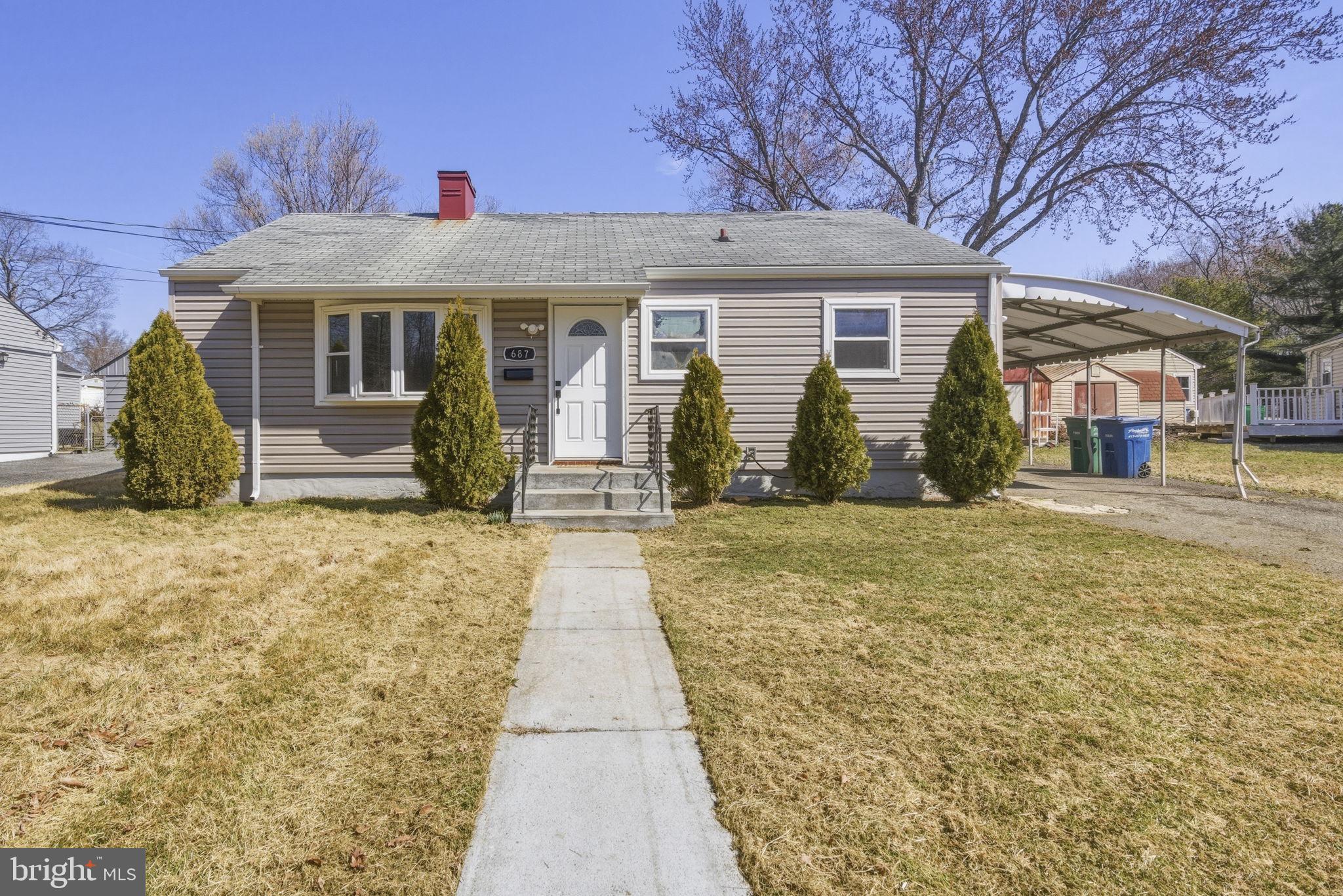 ROYAL ACRES - Residential