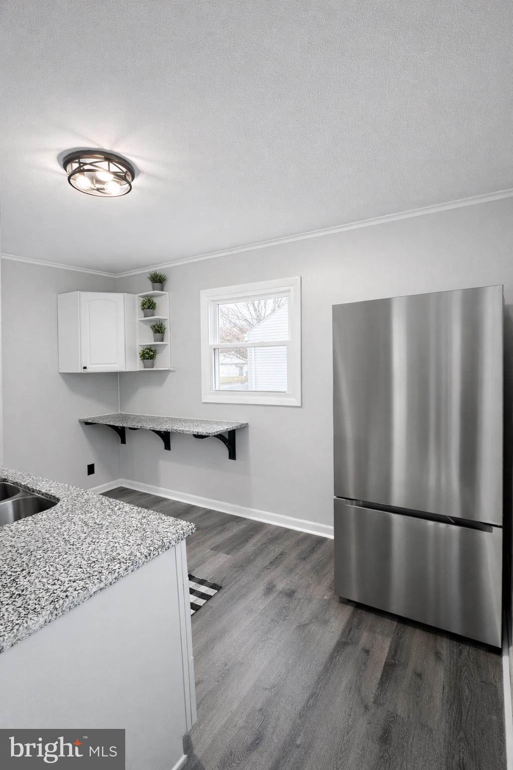 ROYAL ACRES - Residential