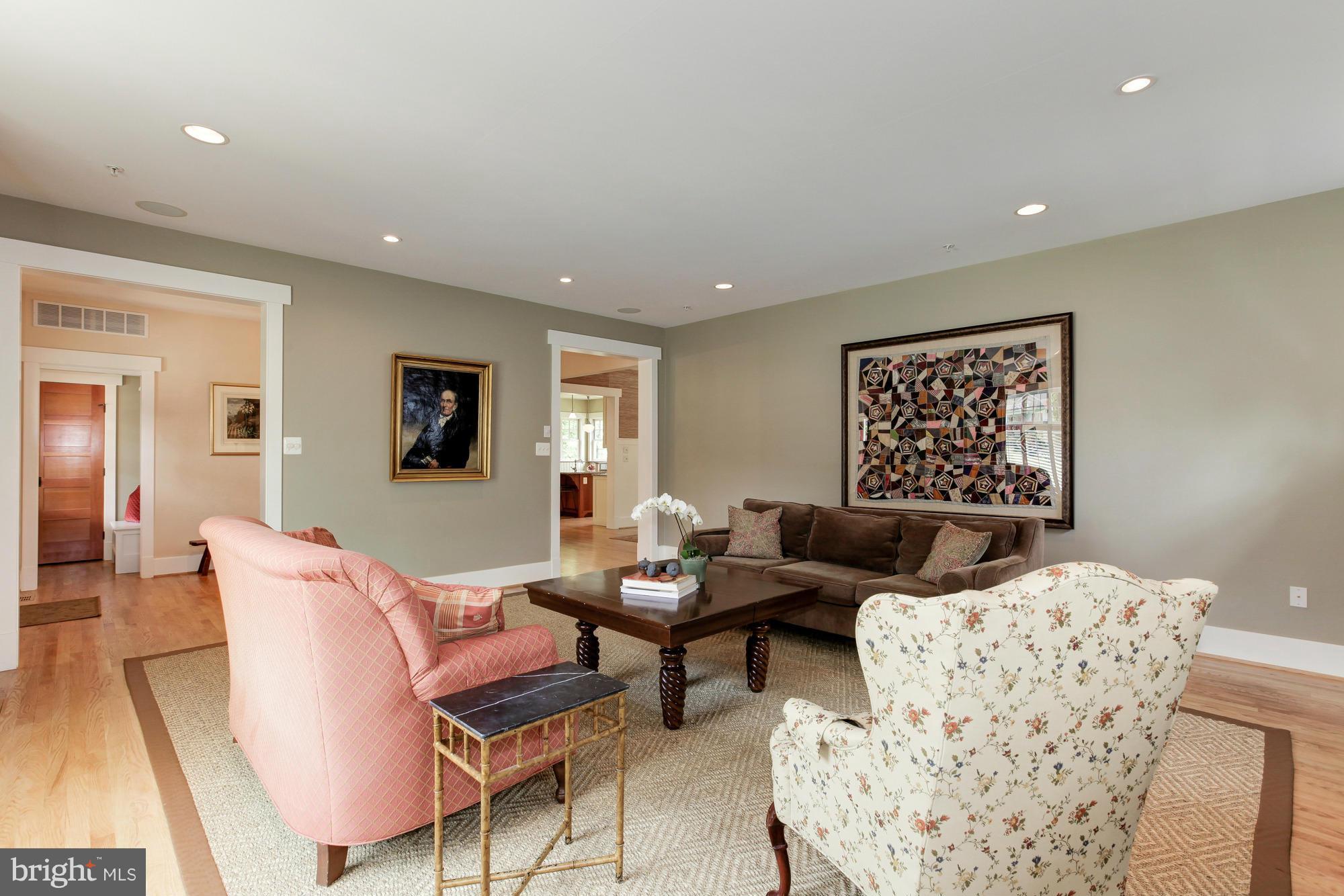 GLEN MAR PARK - Residential