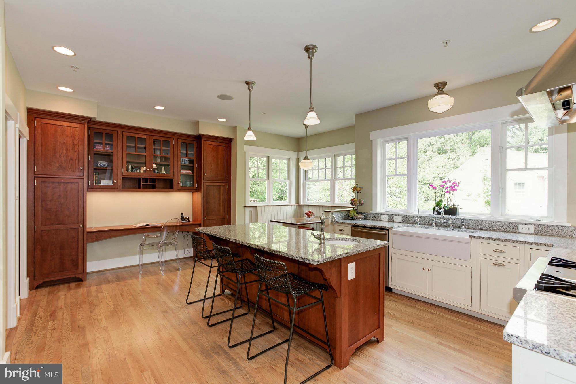 GLEN MAR PARK - Residential