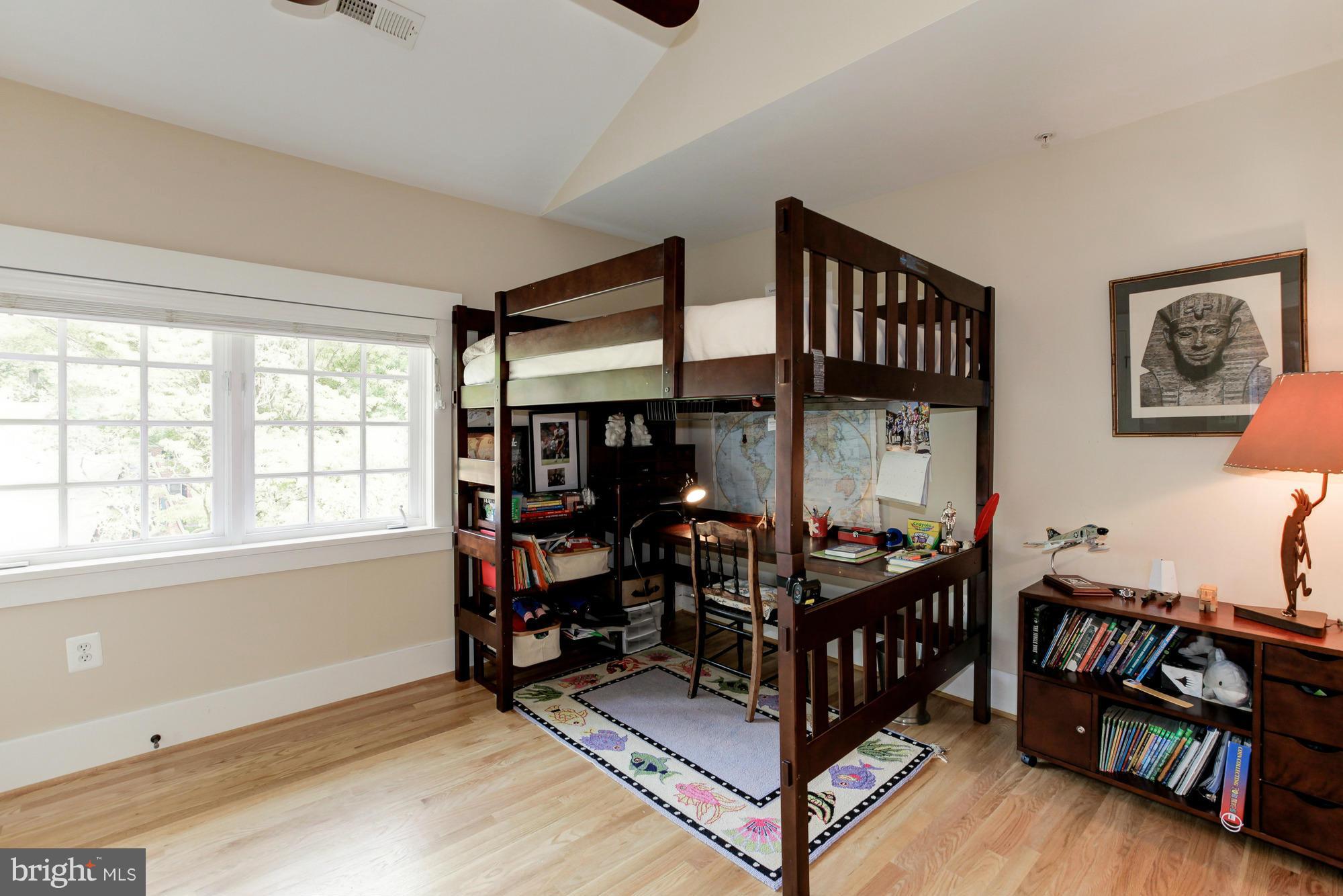 GLEN MAR PARK - Residential