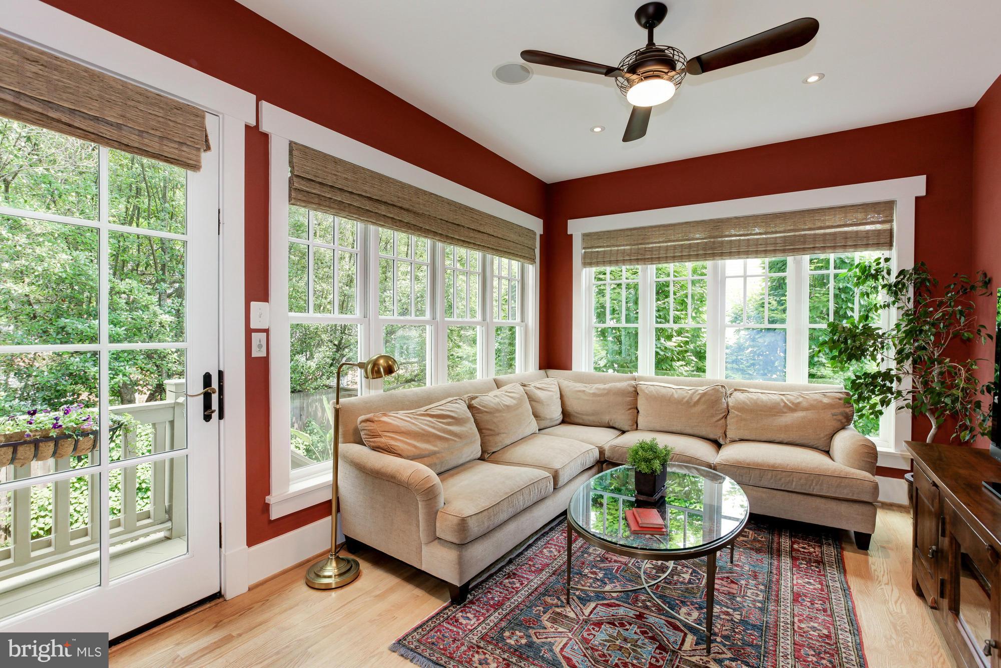 GLEN MAR PARK - Residential