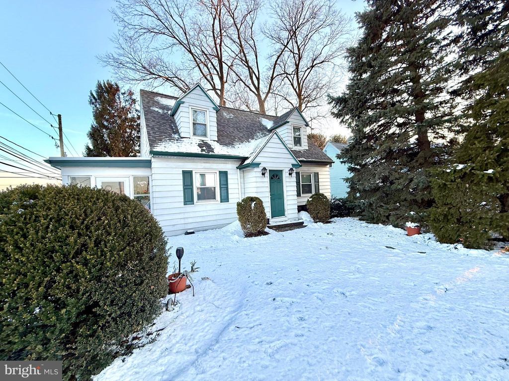 Photo of 26 Beaver Valley Pike, WILLOW STREET, PA 17584 (MLS # PALA2083954)