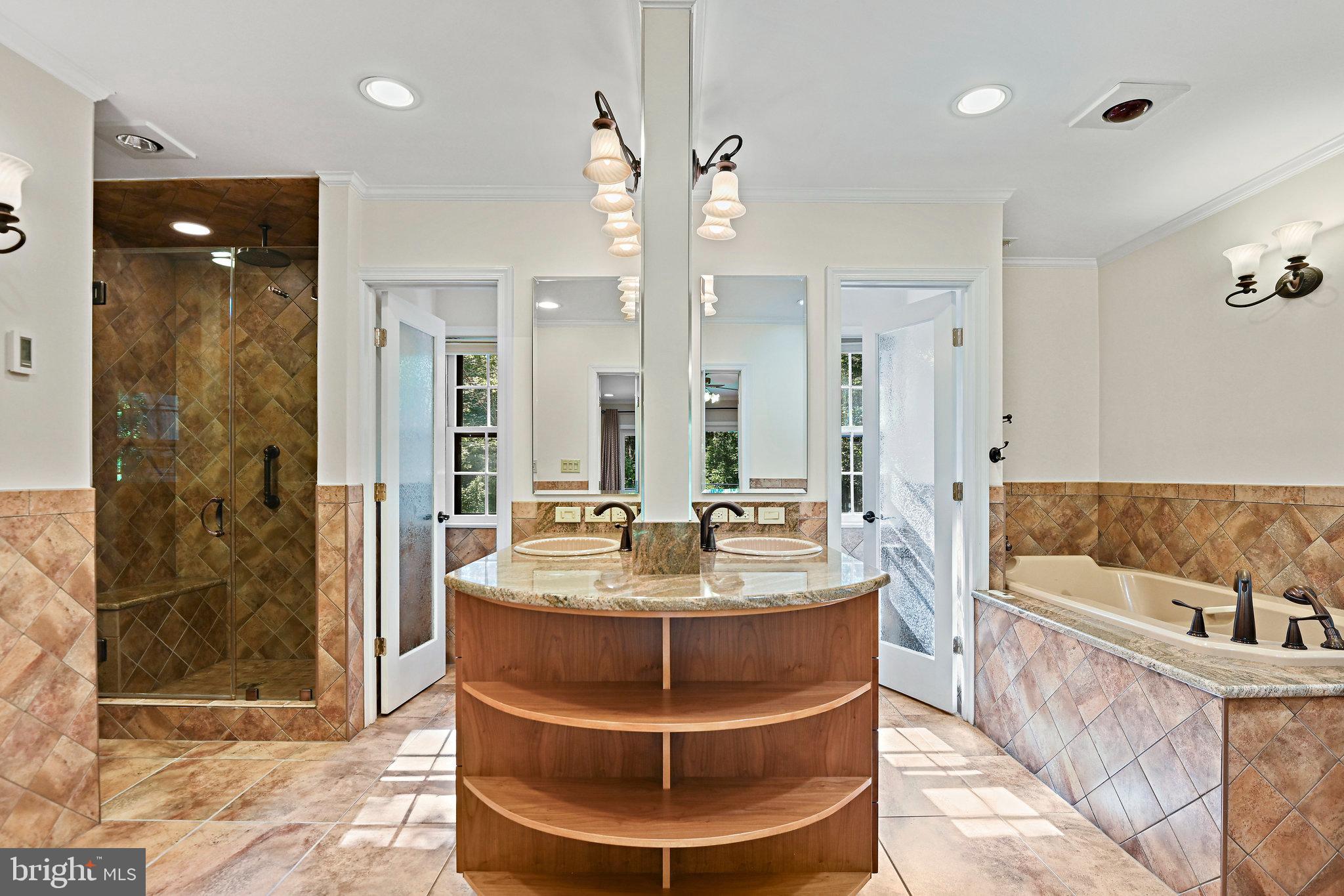 RIVER OAKS - Residential Lease