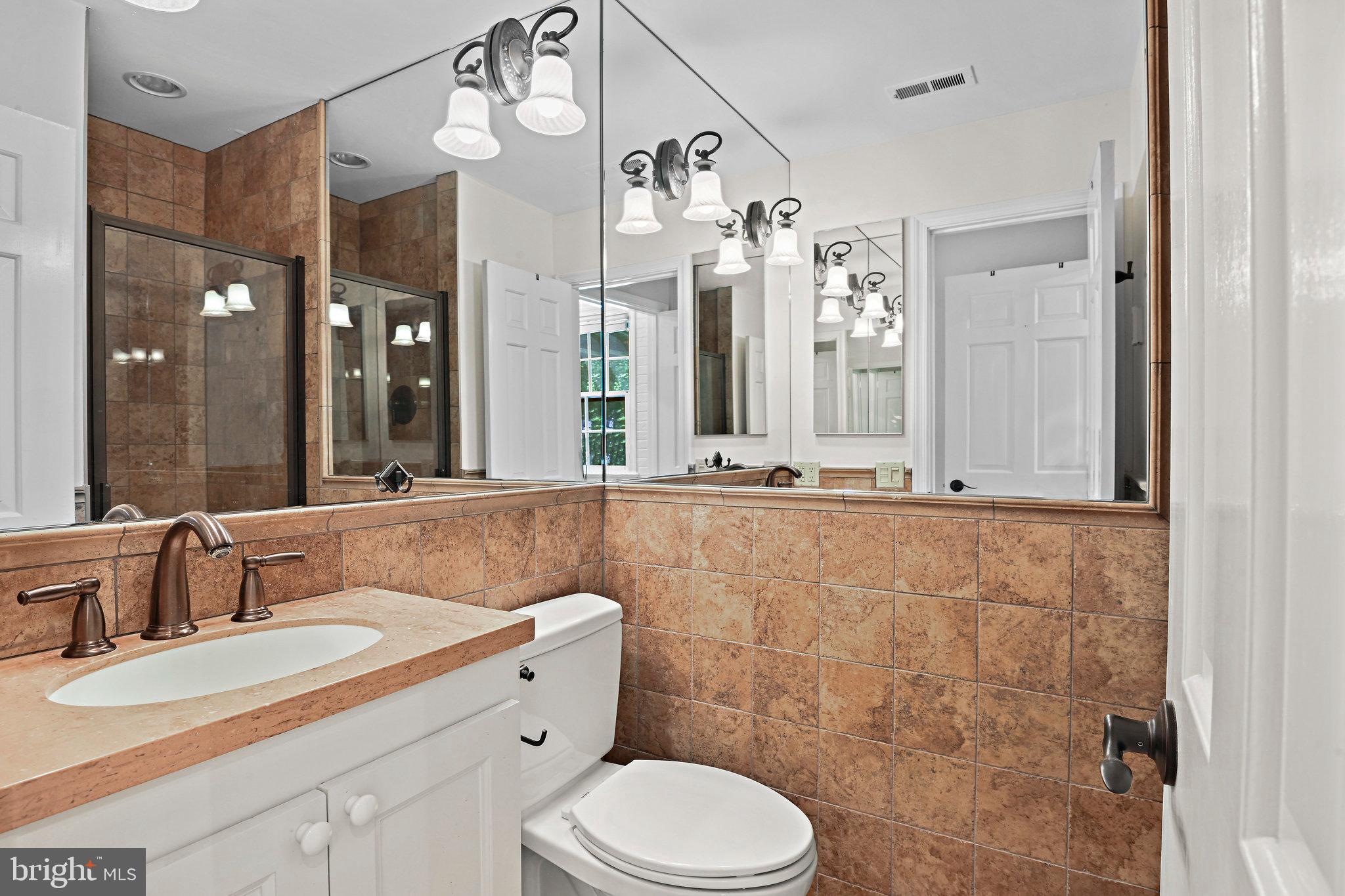 RIVER OAKS - Residential Lease