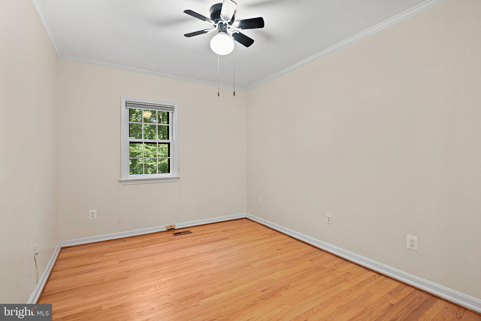 RIVER OAKS - Residential Lease