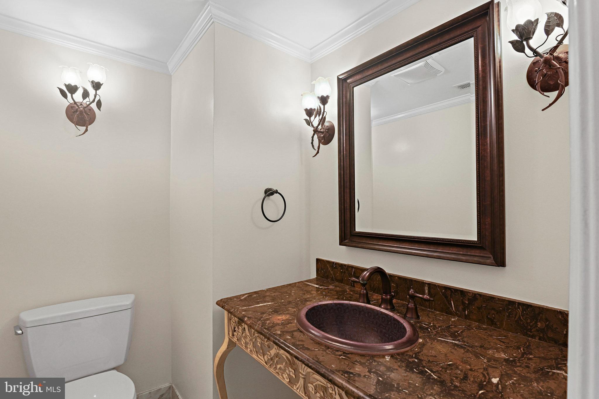 RIVER OAKS - Residential Lease