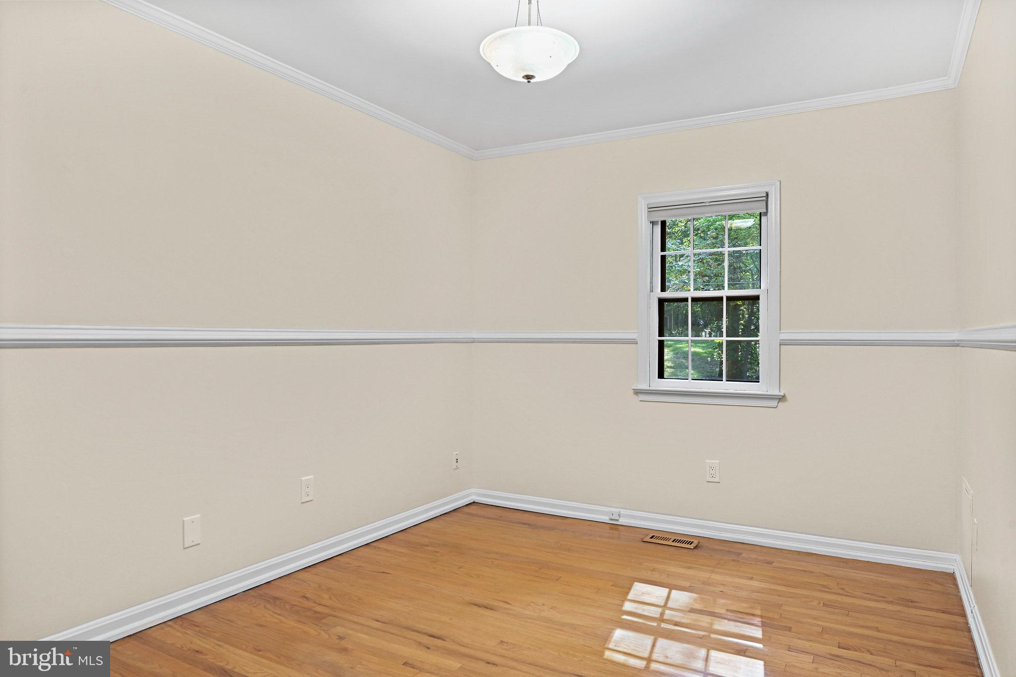 RIVER OAKS - Residential Lease