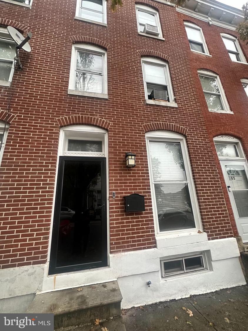 Welcome to your dream home! *SELLER IS OFFERING $4,704.00 towards Closing*This stunning three-story interior row home offers the perfect blend of modern comfort and urban convenience. Ideally situated near the Amtrak train station, you will enjoy easy access to downtown, the vibrant Inner Harbor, the University of Maryland Hospital, the University of Maryland School of Nursing and Law, as well as Johns Hopkins Hospital and University.
This home also qualifies for the Vacant to a Value Grant!,,
Upon entering, you will be greeted by a beautifully renovated living room featuring an open concept design that seamlessly flows into a chef's kitchen. This well-appointed kitchen is a culinary delight, complete with a spacious island equipped with a sink upgraded countertops, stylish cabinetry, and new ceramic tile flooring. making it the perfect space for entertaining.
The first floor also includes a chic powder room adorned with slate marble walls and flooring, along with contemporary cabinetry and fixtures.
Venture to the second floor, where you will find a luxurious master bedroom, a convenient laundry room, and a full bathroom featuring a Jacuzzi tub and shower combo both elegantly finished with marble slate on the walls and floors. The entire home boasts impressive 9-foot ceilings, enhancing the airy and open atmosphere.
The third level features two spacious bedrooms, one of which has been thoughtfully converted into a large closet, offering you ample storage and organizational options.
Step outside to discover a charming brick facade at both the front and back, complemented by a fenced-in backyard a perfect spot for relaxation or outdoor gatherings. The unfinished basement provides extensive space for storage and entertaining, with the potential to add an additional bedroom and bathroom if desired.
Don’t miss this exceptional opportunity to own a piece of Baltimore City real estate that combines modern living with unbeatable convenience. Schedule your showing today and experience everything this remarkable home has to offer!
***All offers should be submitted to the listing agent ***
Home is sold As-Is, we are offering a 1 year home warranty