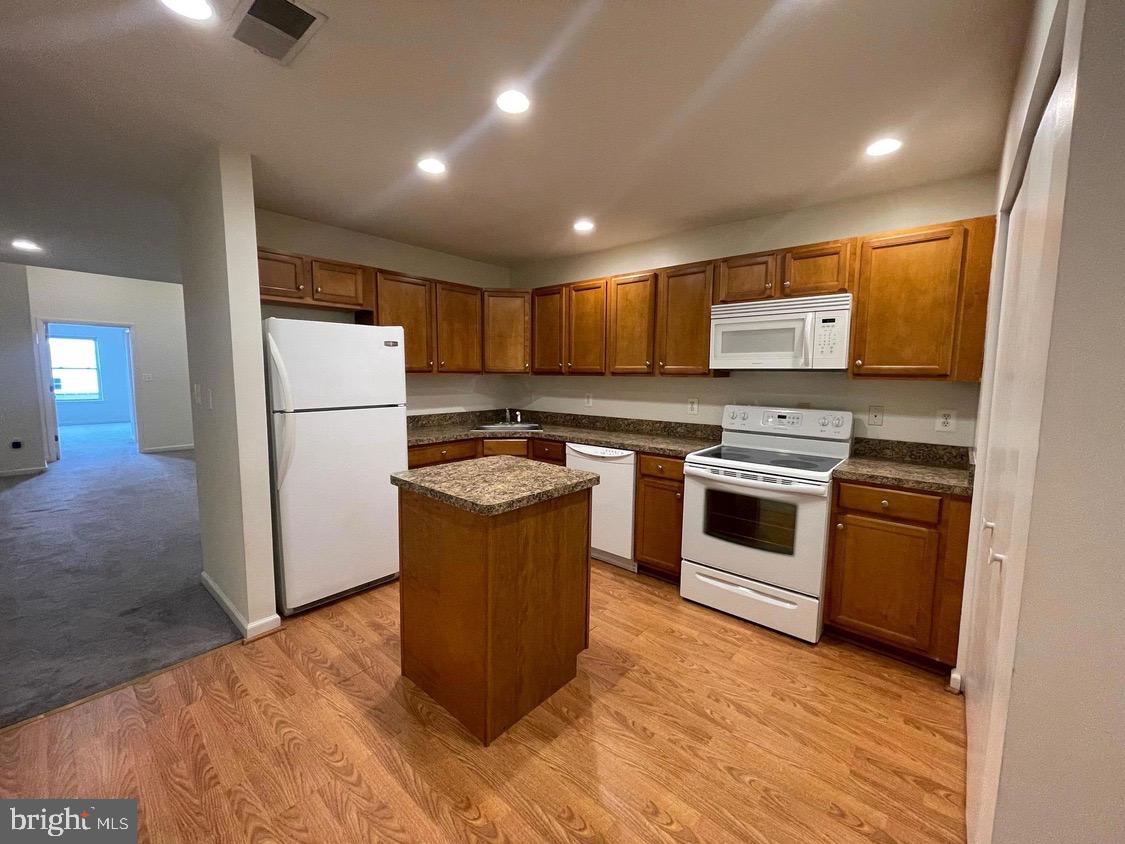Parking Available Separately! Don't miss your opportunity to rent a spacious 2 bedroom, 2bathroom apartment in the heart of Federal Hill. Two primary suites with attached bathrooms and walk-in closets, living room, dining room and a fully equipped kitchen with fridge/freezer, dishwasher, microwave, stove/oven combo, Central AC and in-unit washer and Dryer round out this unit. A MUST-SEE in a prime location, enjoy the great food and entertainment that Federal Hill has to offer! **Landlord is requesting proof of credit score of 650 and above.