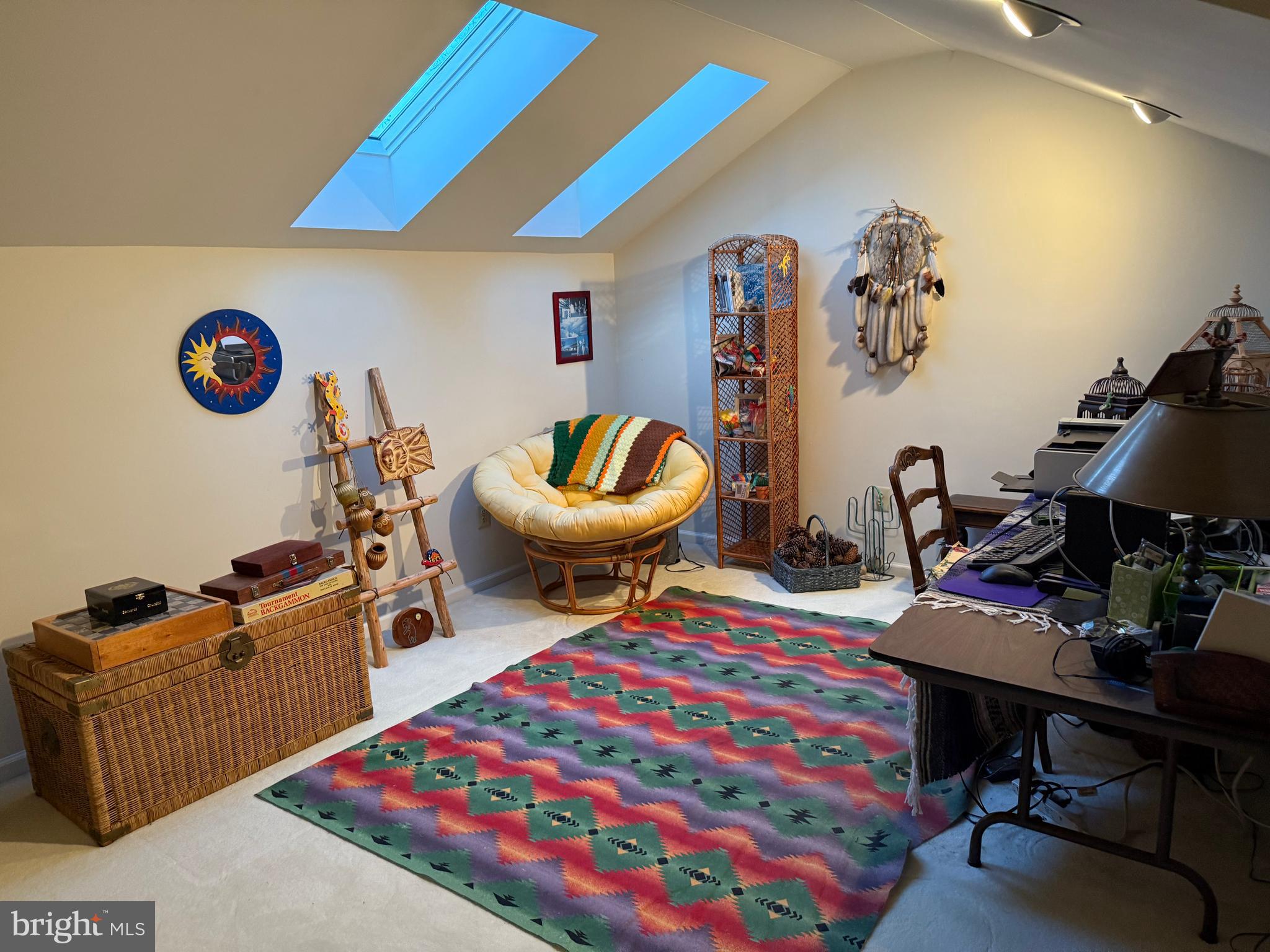 CHARLESTOWN HUNT - Residential