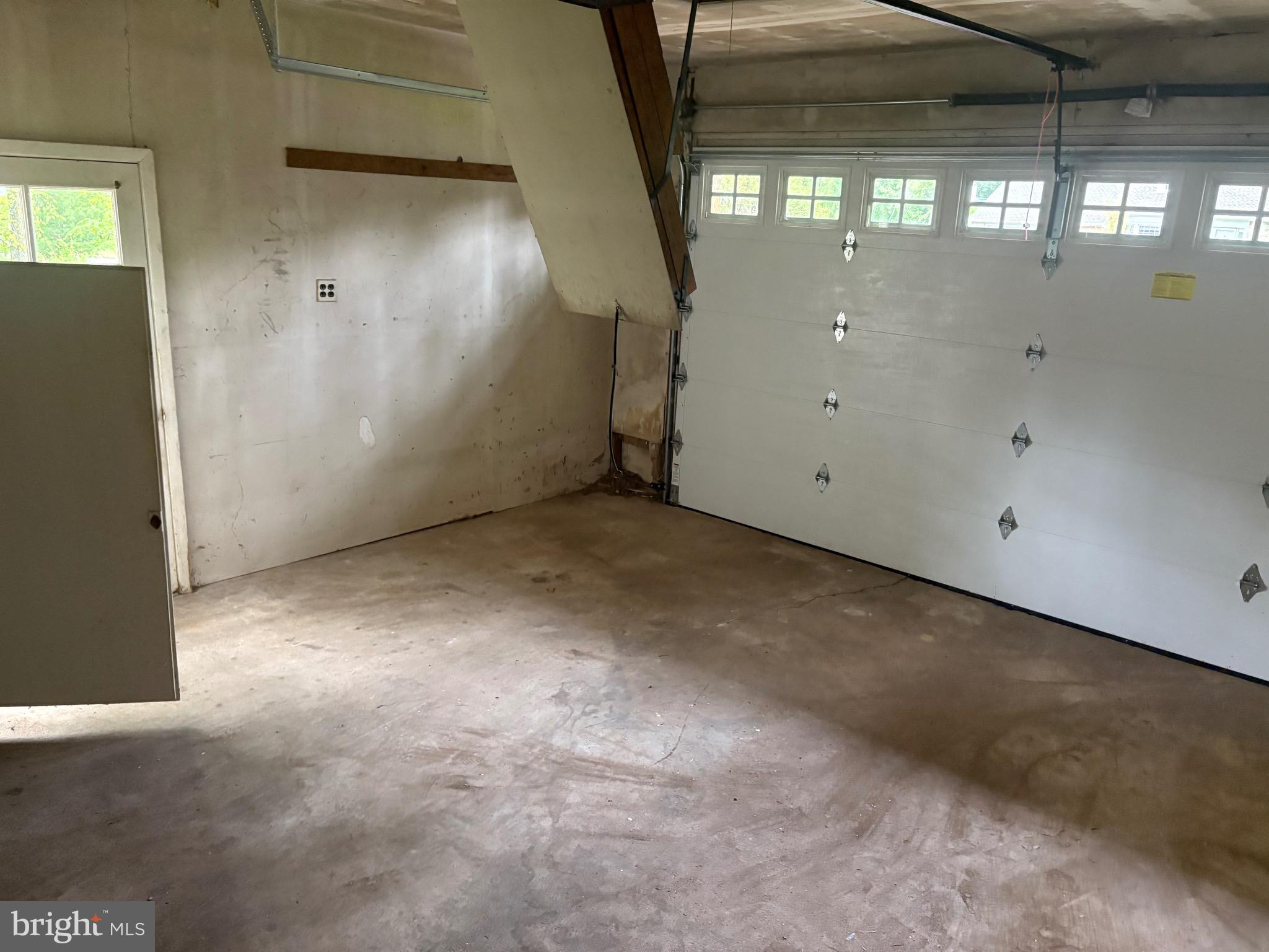 CROSSWICKS - Residential