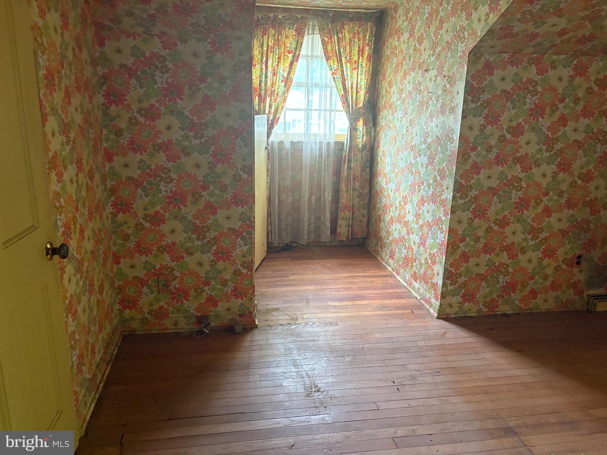 CROSSWICKS - Residential