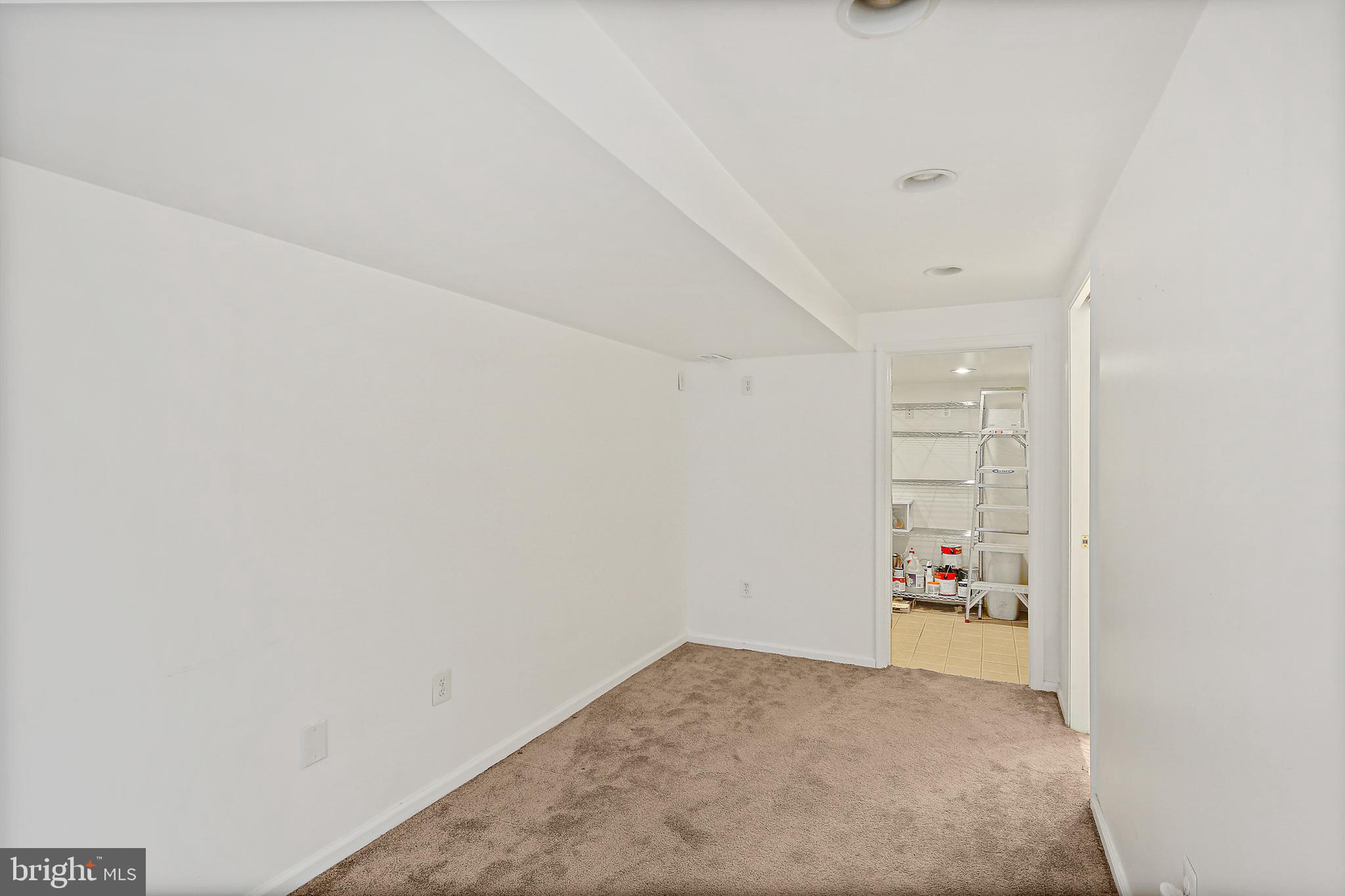 FEDERAL HILL HISTORIC DISTRICT - Residential Lease