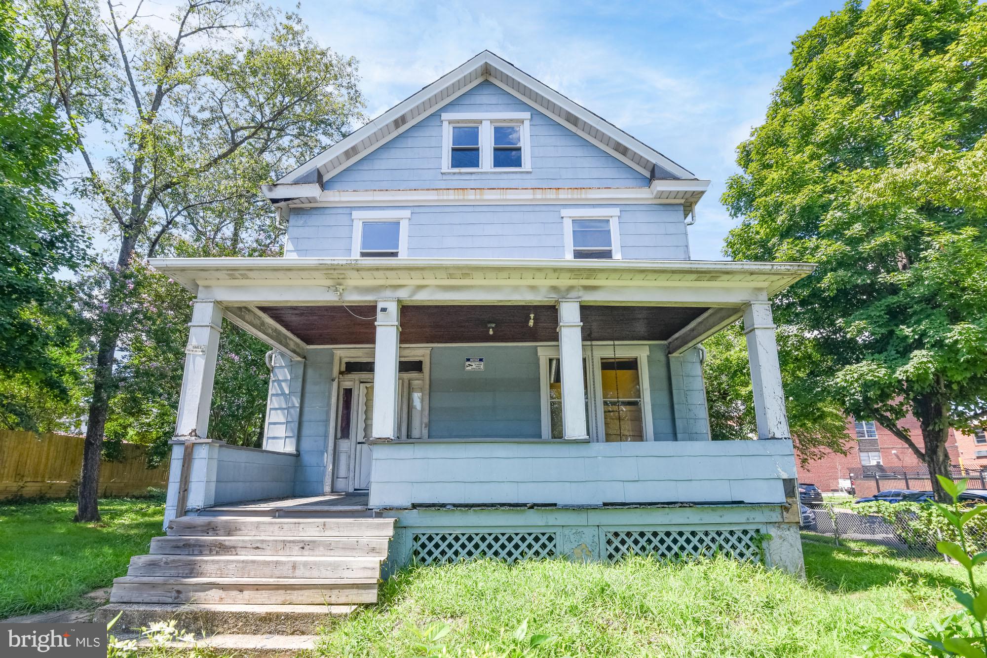 3900 5TH STREET