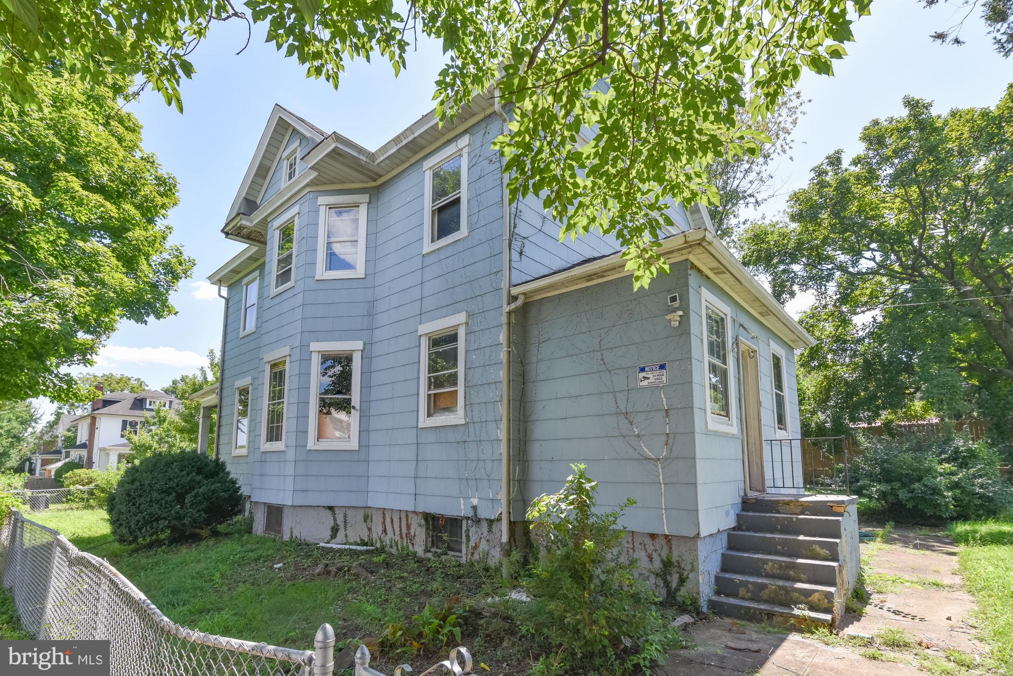 3900 5TH STREET