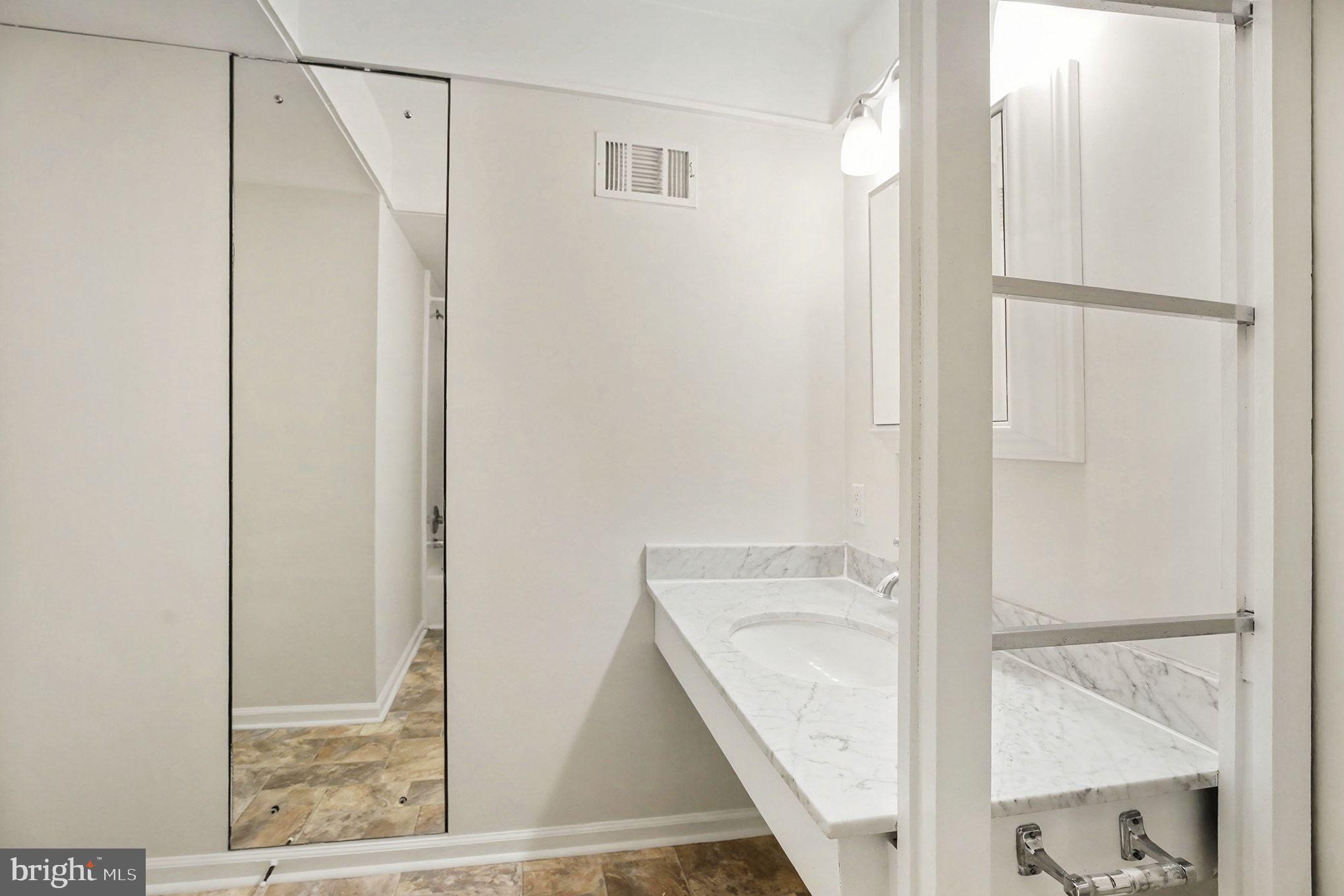 GEORGETOWN OF PHIL - Residential