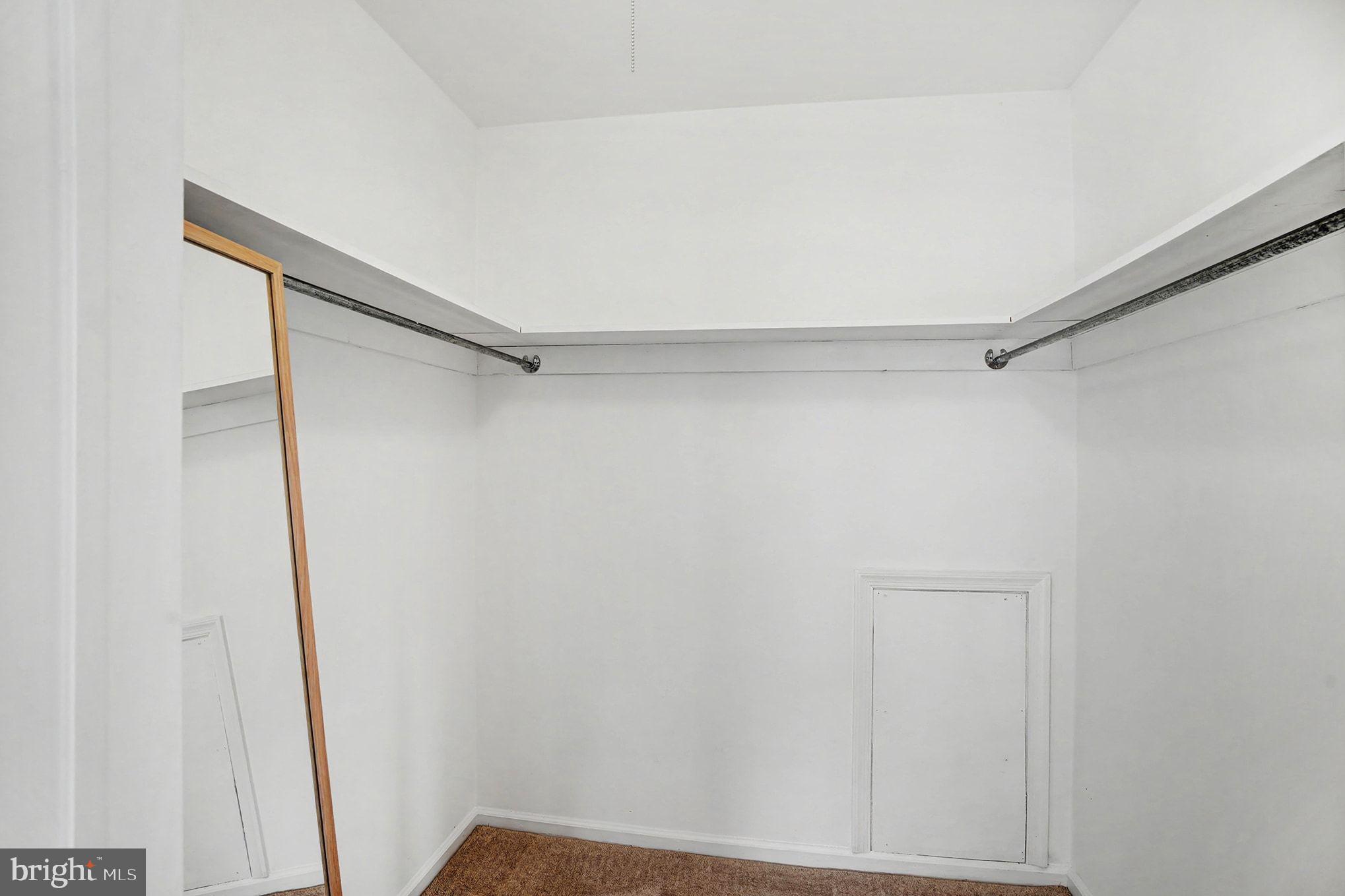 GEORGETOWN OF PHIL - Residential