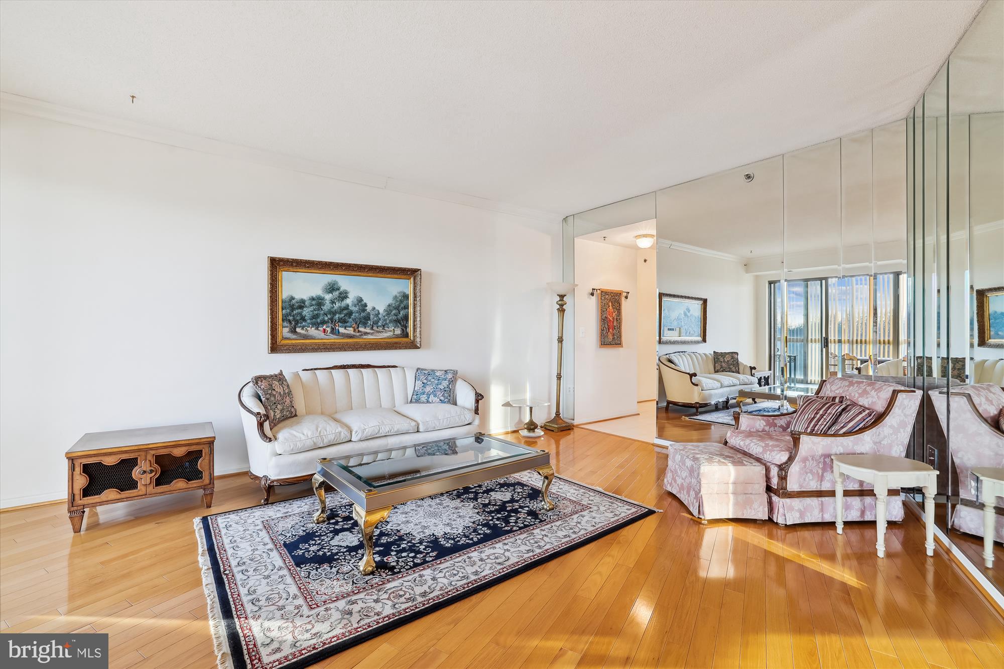 LEISURE WORLD - Residential