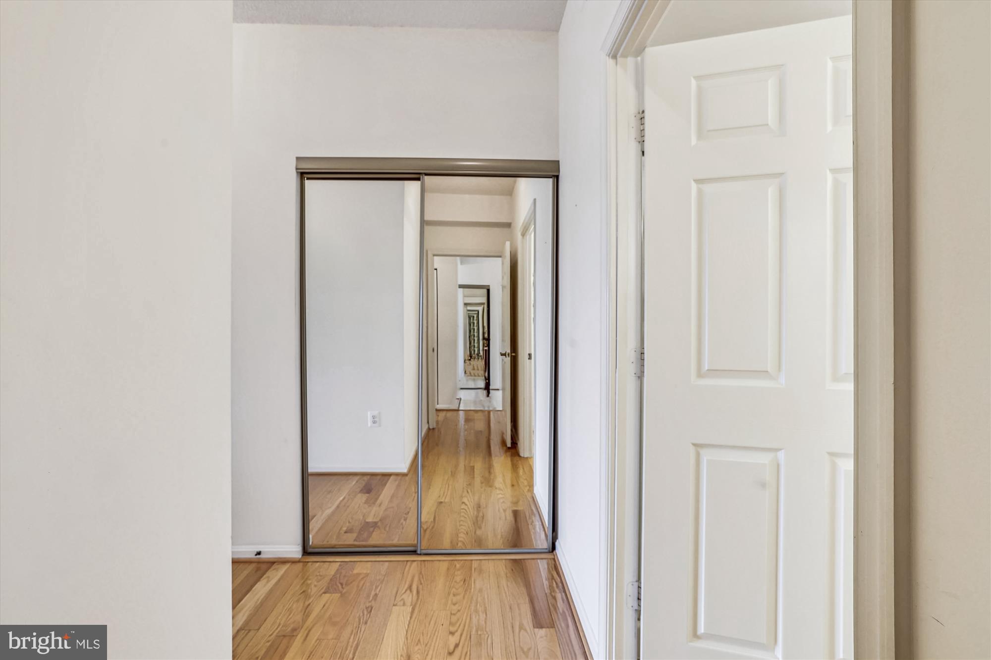 LEISURE WORLD - Residential