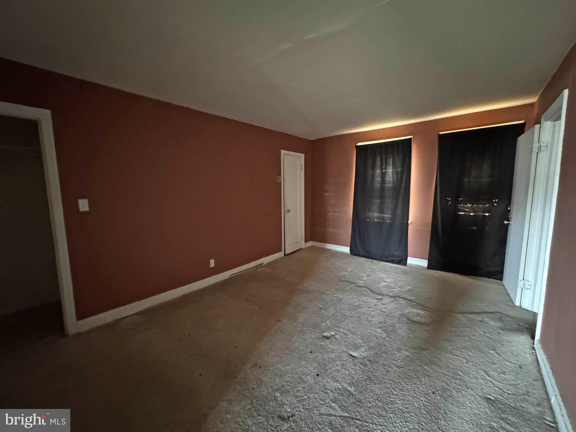 EAST ARLINGTON - Residential