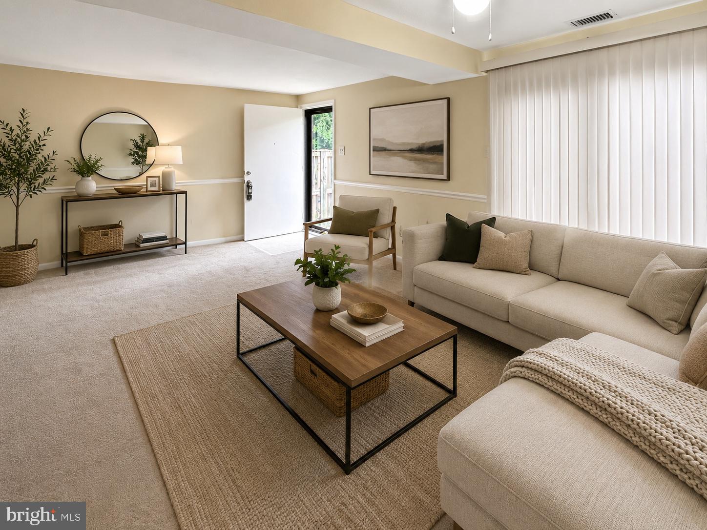 WOODSIDE SQUARE - Residential