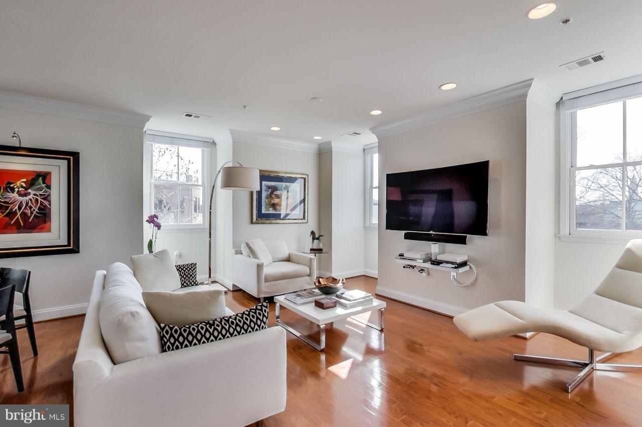 THE PRESCOTT - Residential