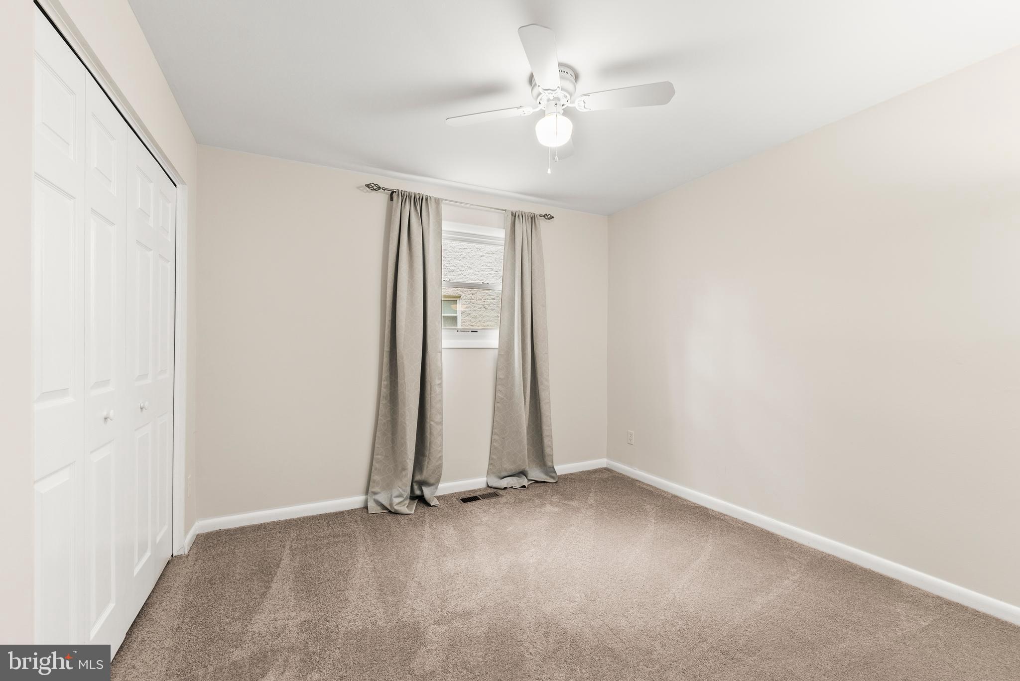 WARREN LODGE - Residential