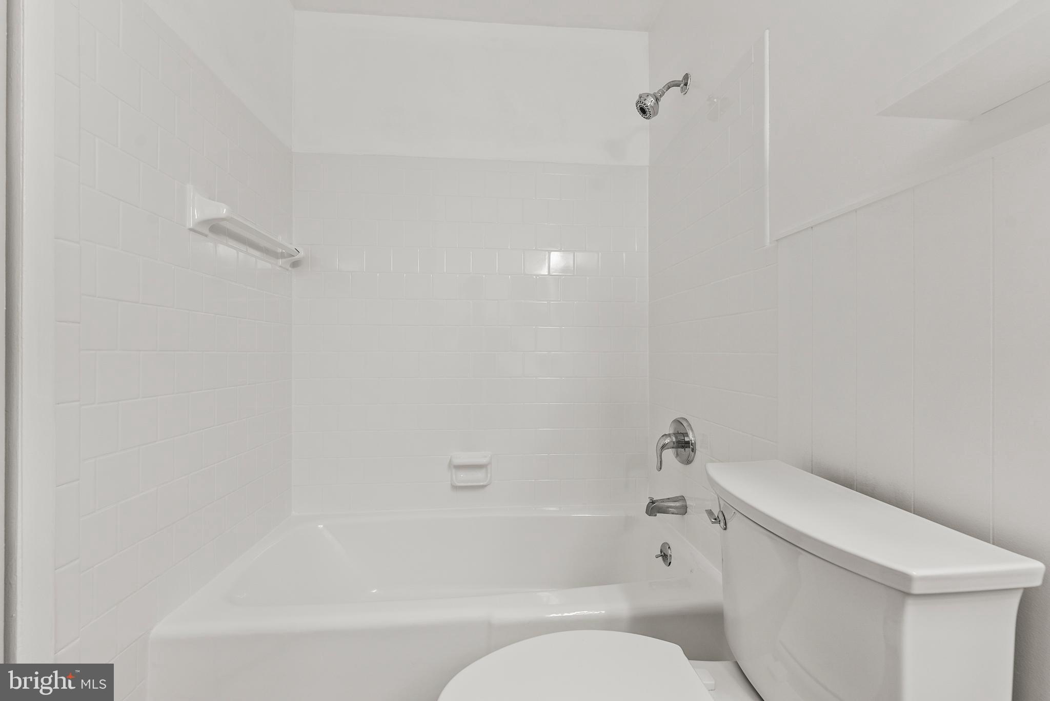 WARREN LODGE - Residential