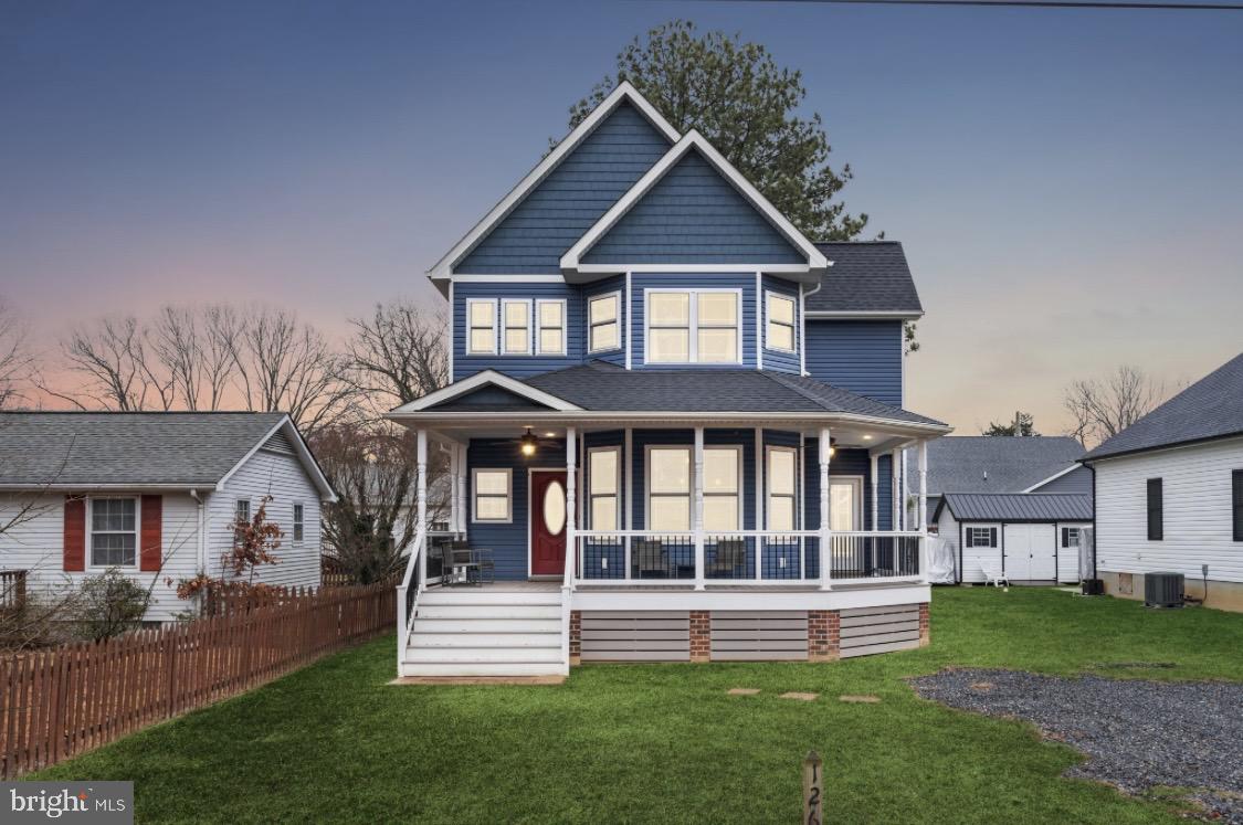 TOWN OF COLONIAL BEACH - Residential