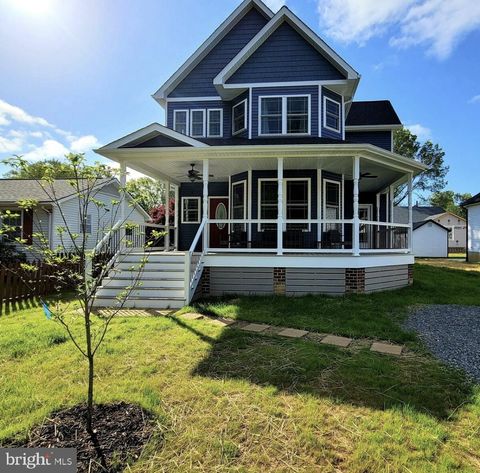 126 4TH STREET COLONIAL BEACH VA 22443