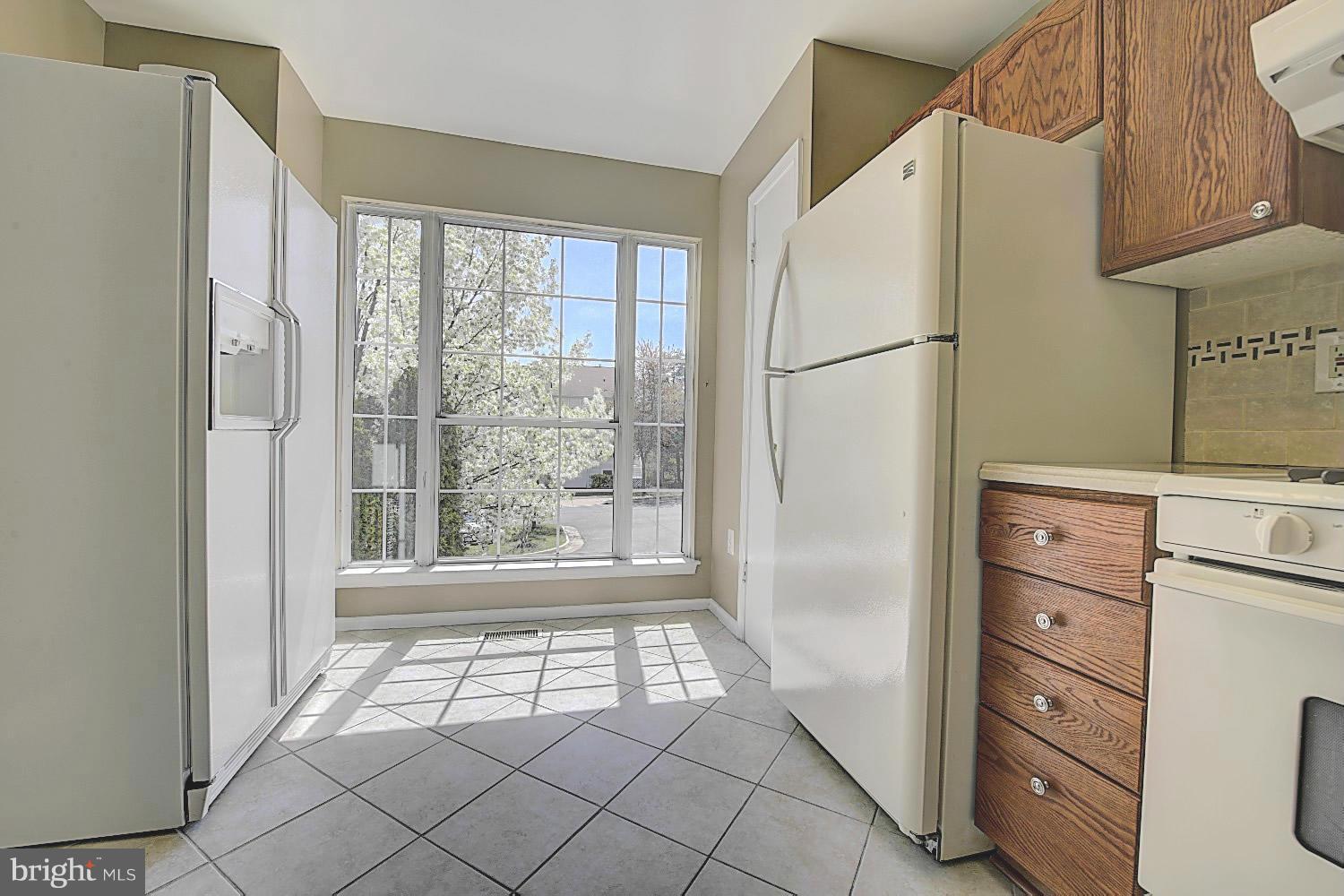 WOODSTONE - Residential Lease