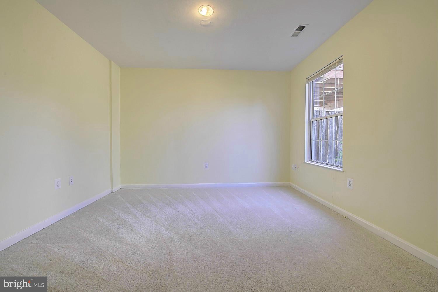 WOODSTONE - Residential Lease