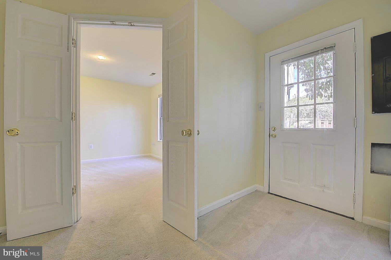 WOODSTONE - Residential Lease