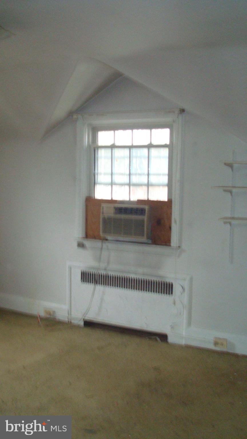 WEST ARLINGTON - Residential