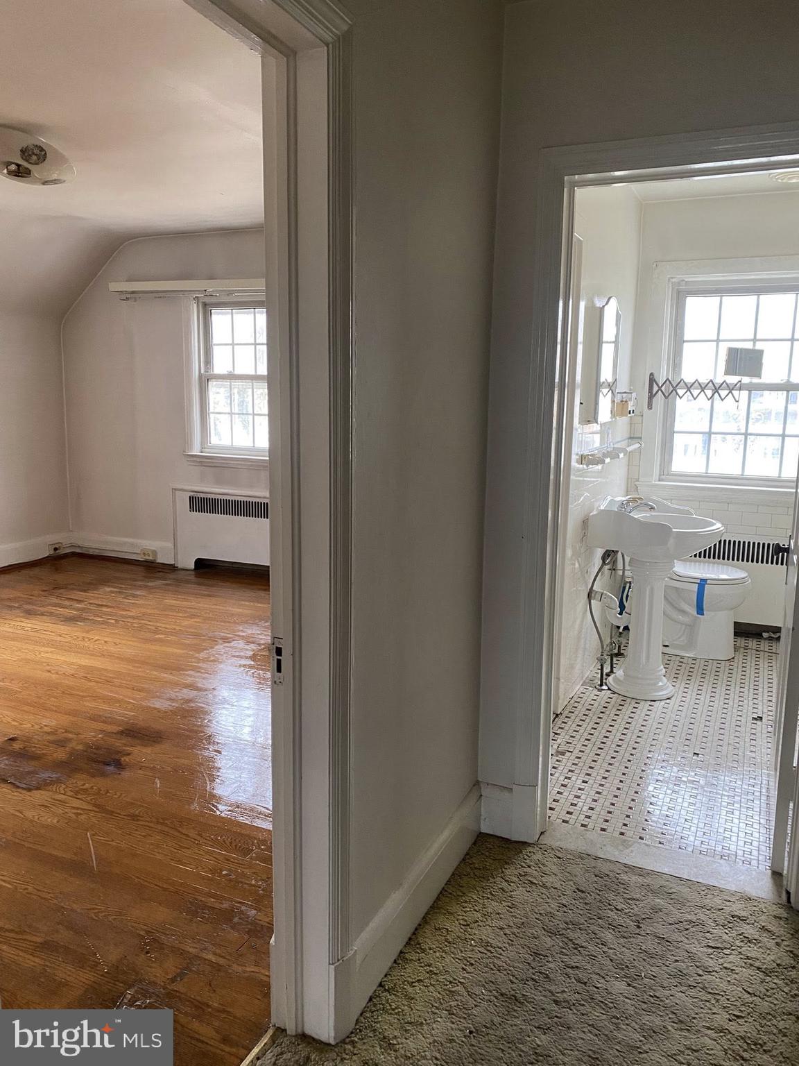 WEST ARLINGTON - Residential