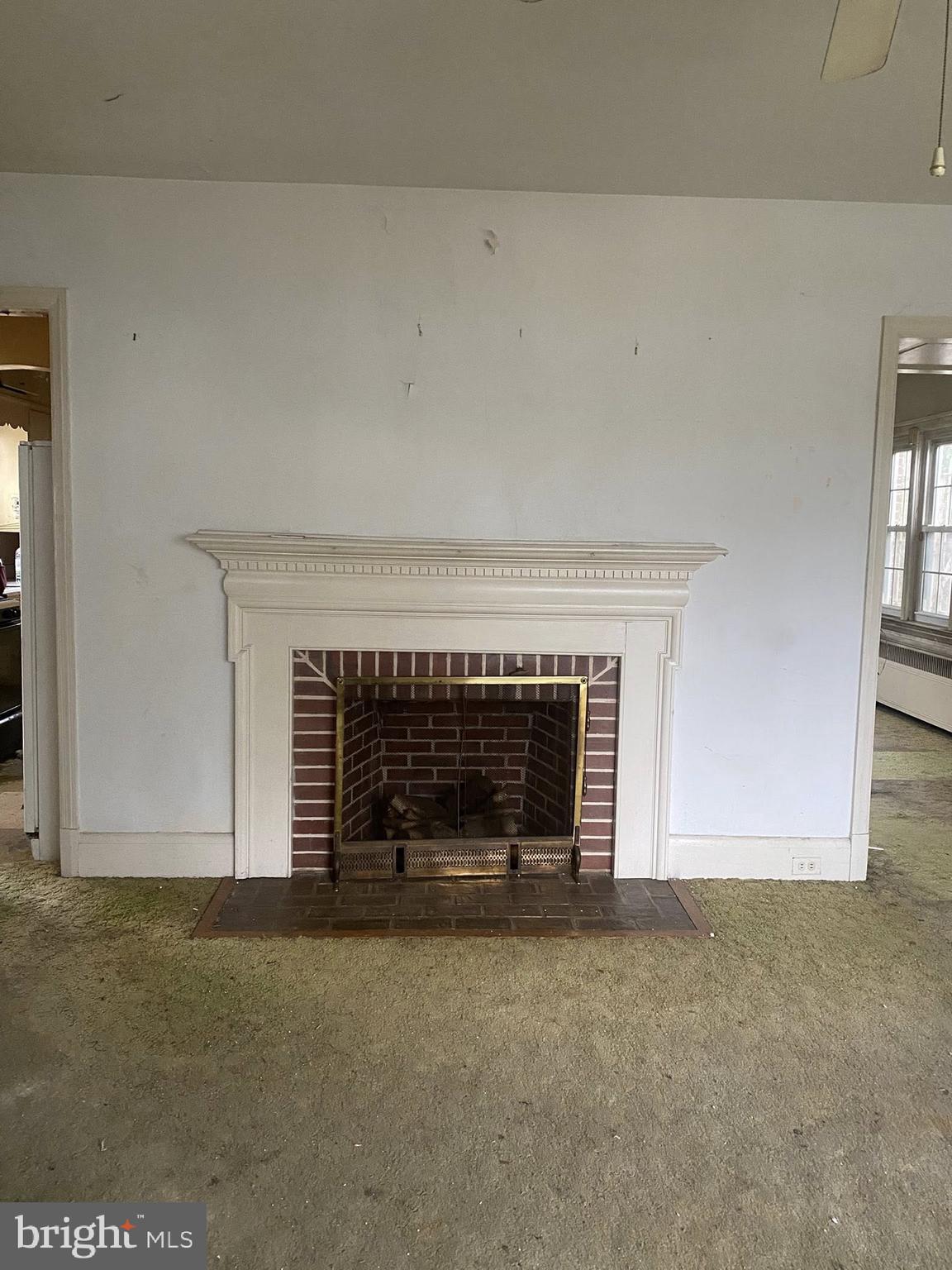 WEST ARLINGTON - Residential