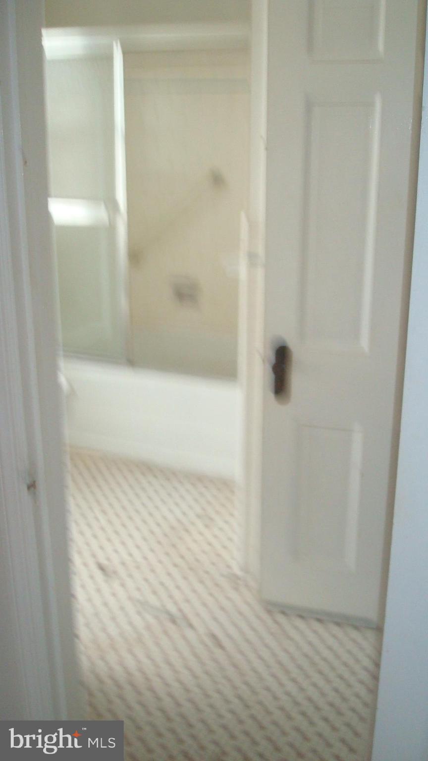 WEST ARLINGTON - Residential