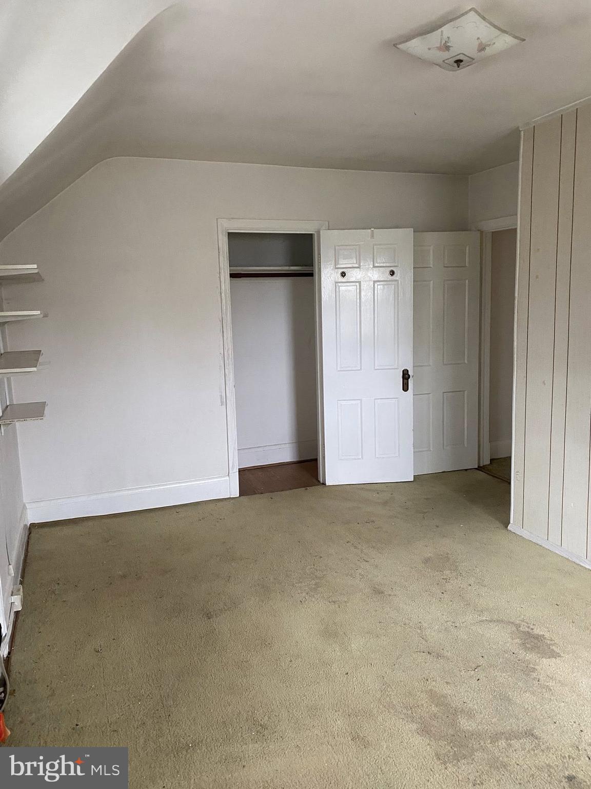 WEST ARLINGTON - Residential