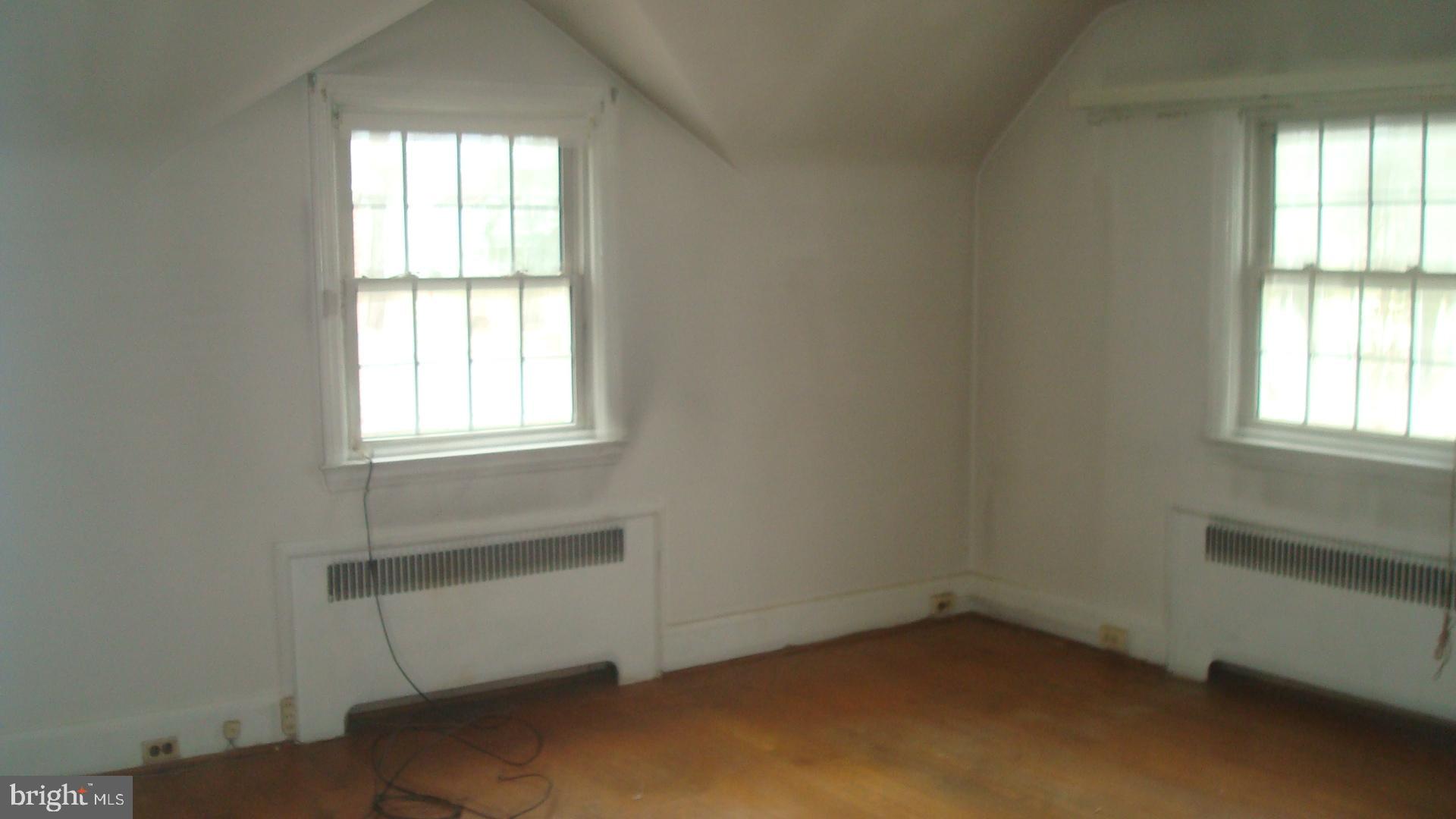 WEST ARLINGTON - Residential