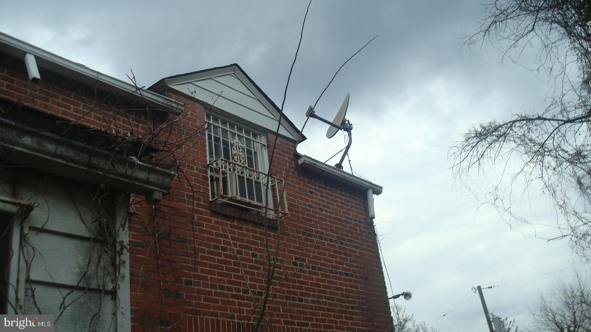 WEST ARLINGTON - Residential