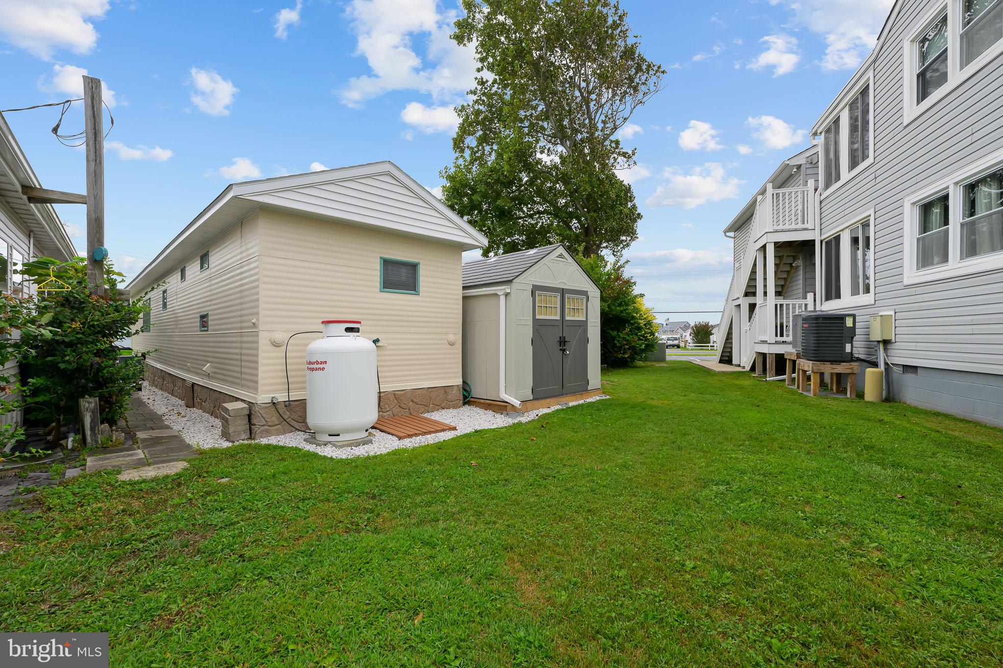 39043 SPICER LANE 6997