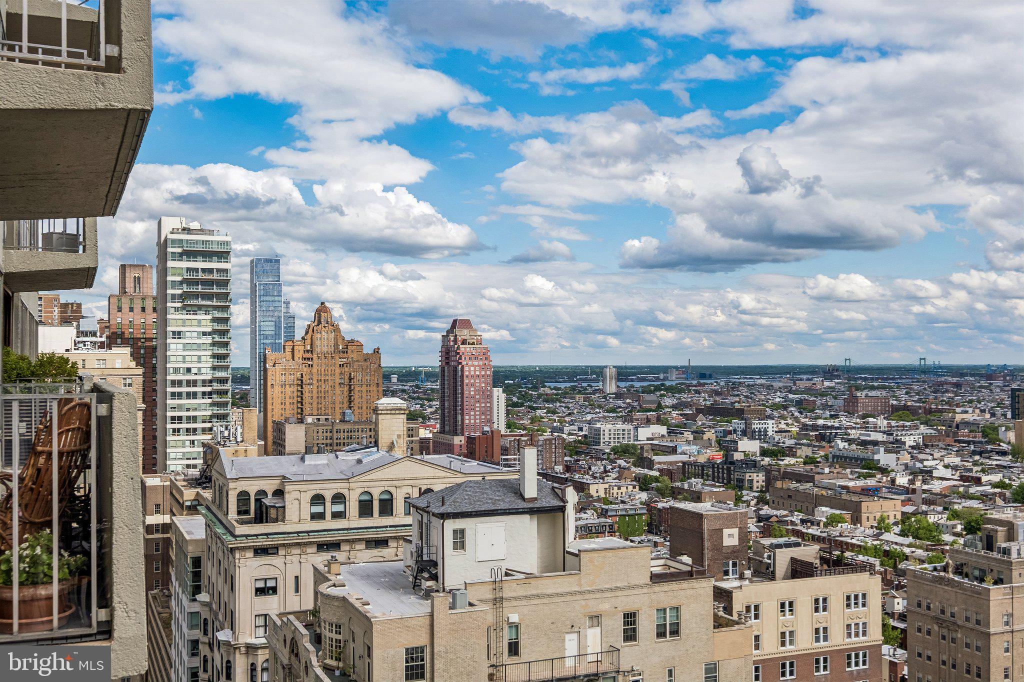 RITTENHOUSE SQUARE - Residential