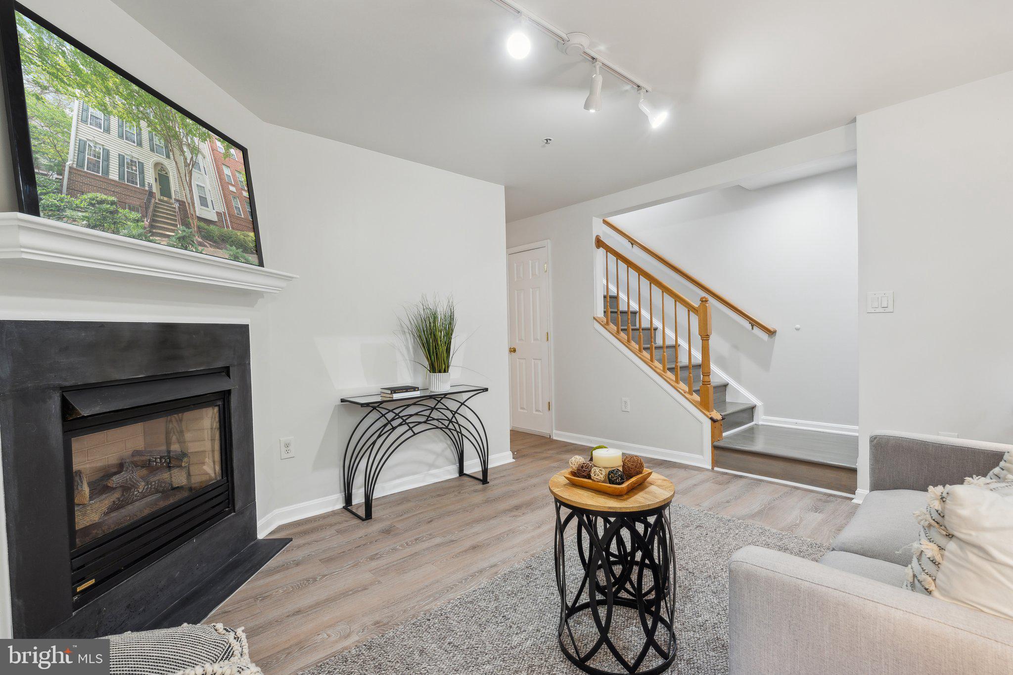 WESTWOOD VILLAGE - Residential