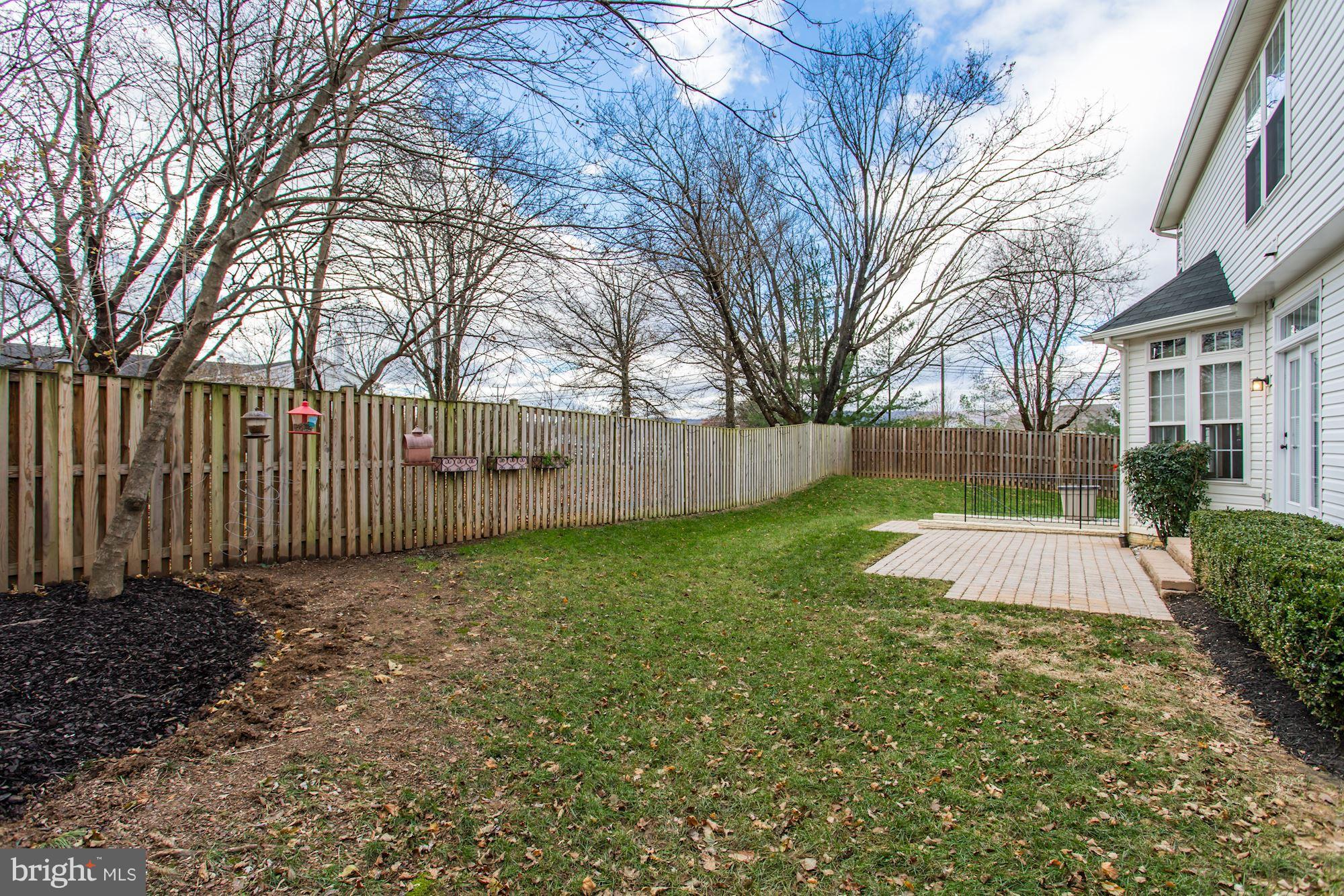 NEW TOWN MEADOWS - Residential