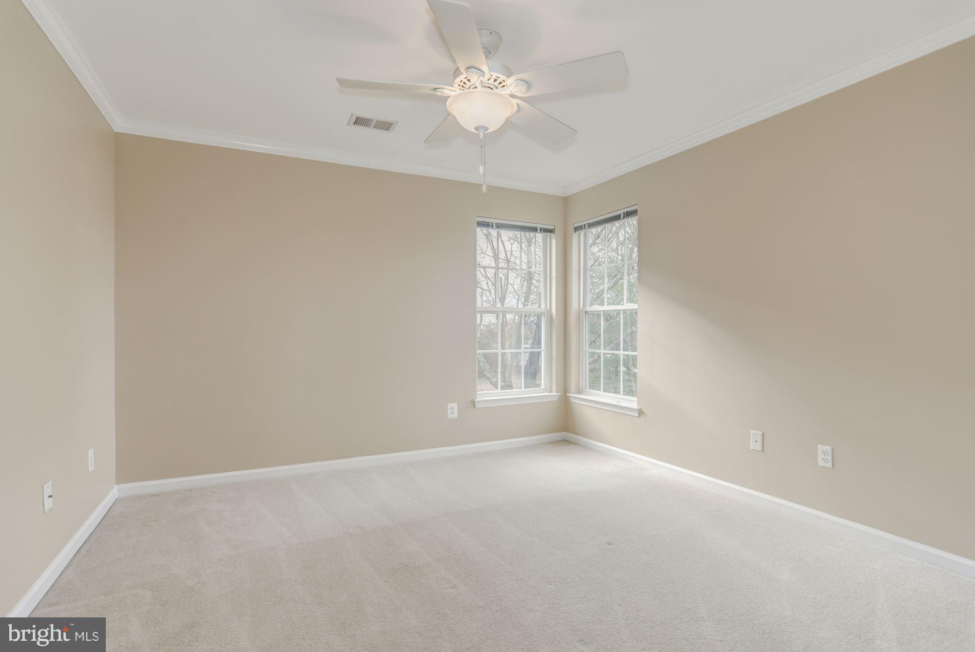 NEW TOWN MEADOWS - Residential